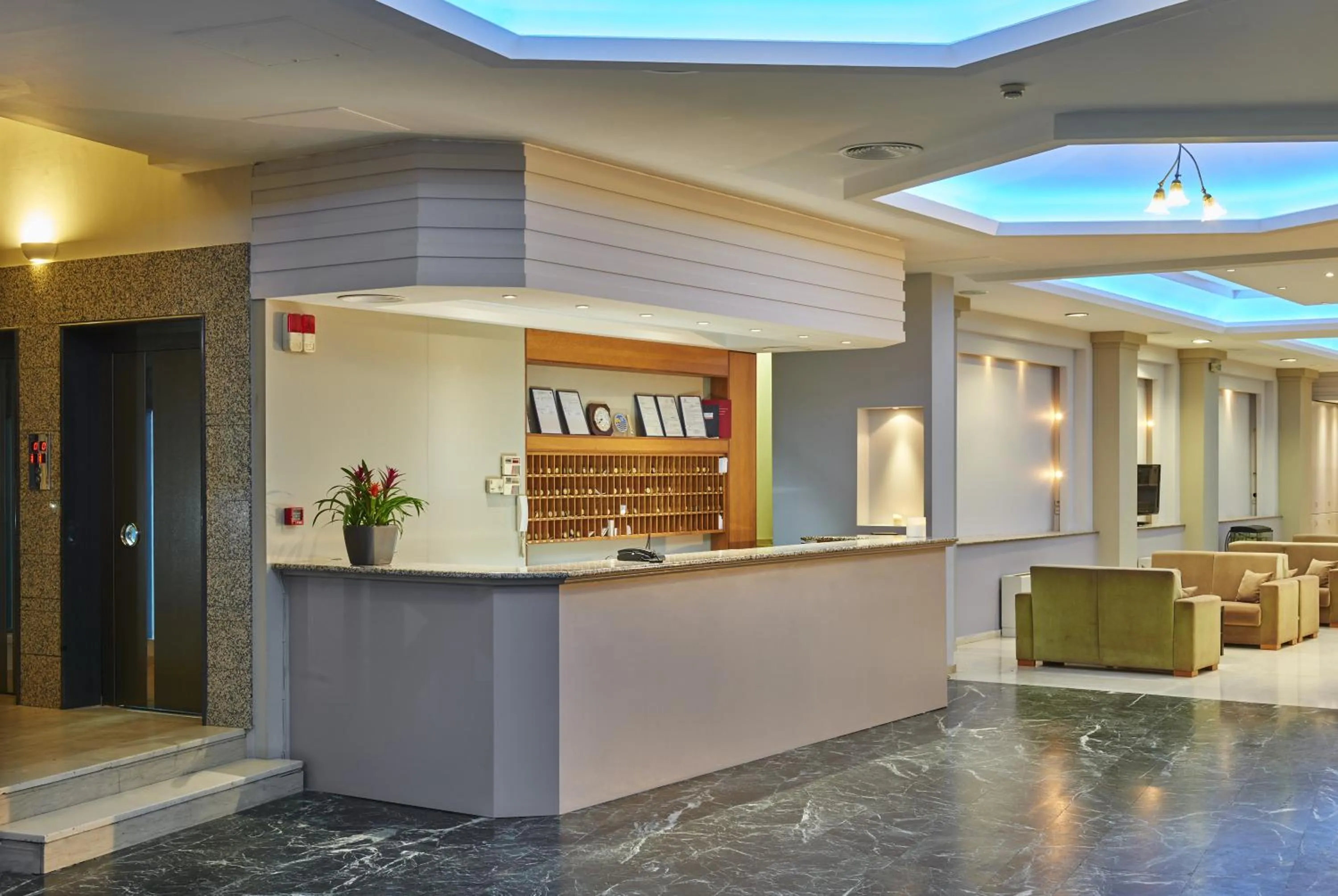 Lobby or reception in Byzantio Hotel