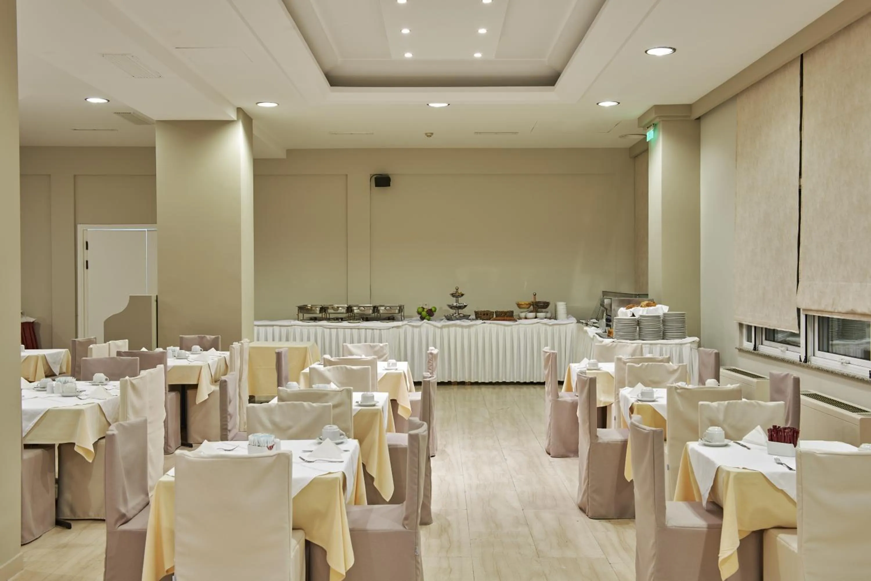 Restaurant/places to eat in Byzantio Hotel