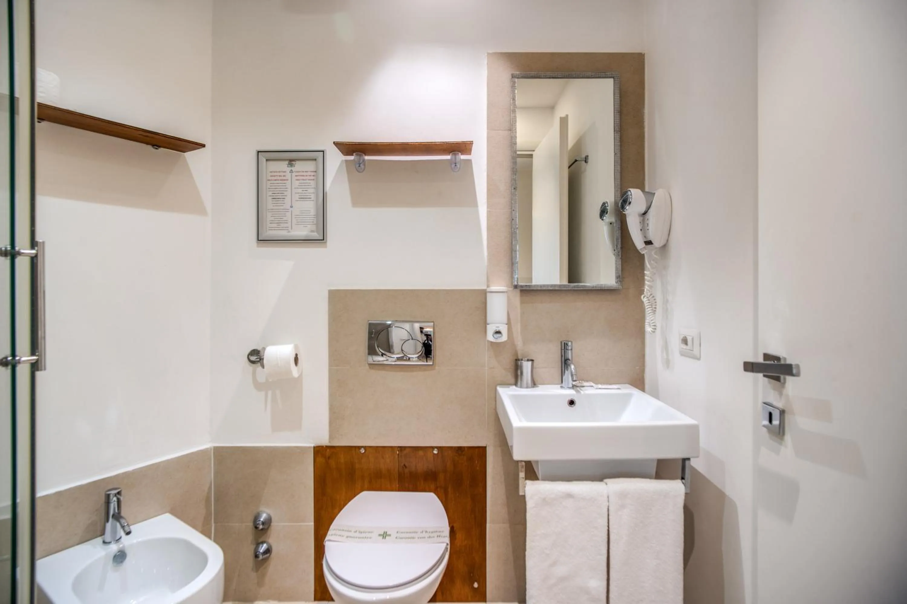 Bathroom in A Peace Of Rome B&B