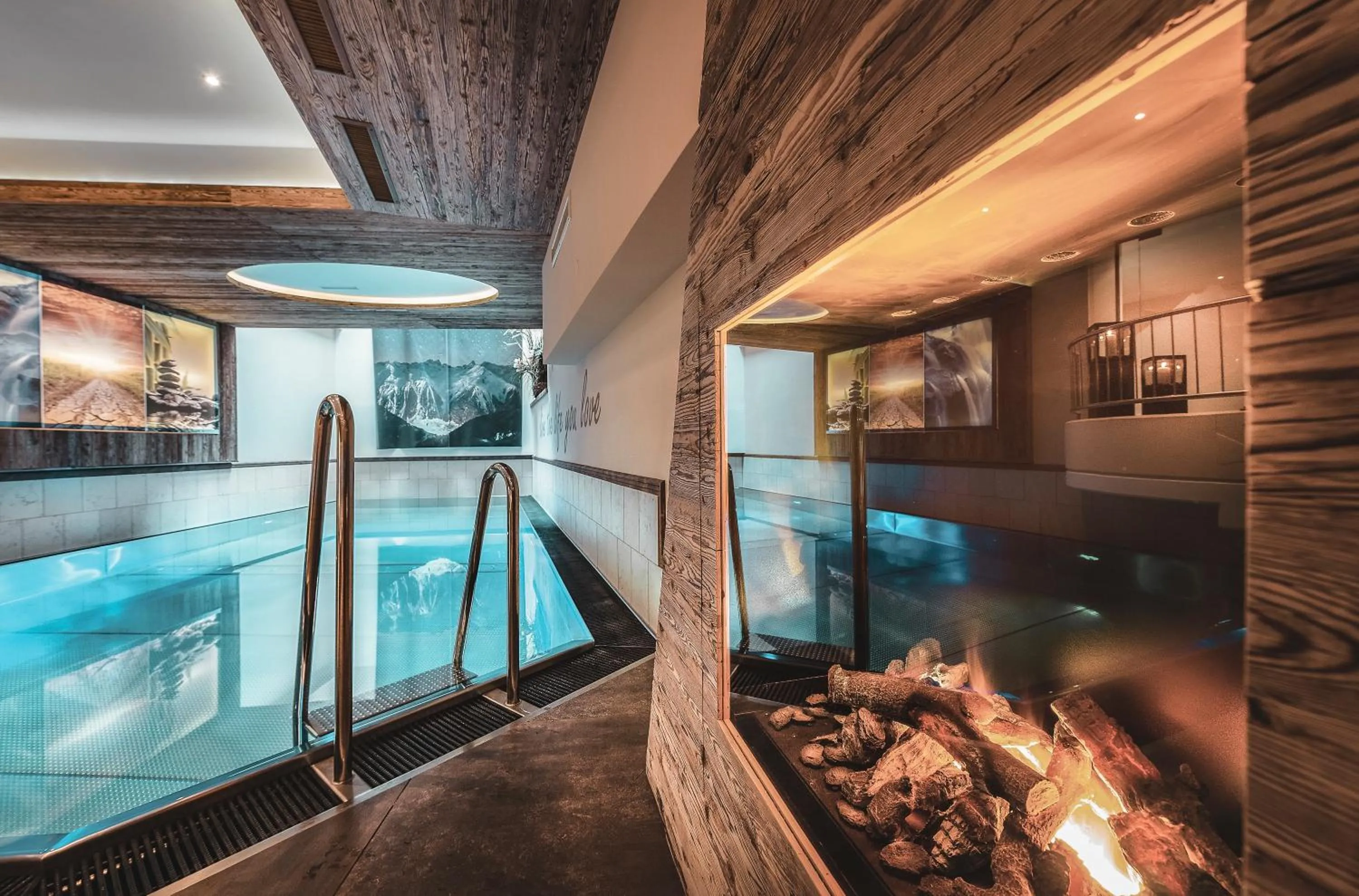 Swimming pool in Alpvita Piz Tasna