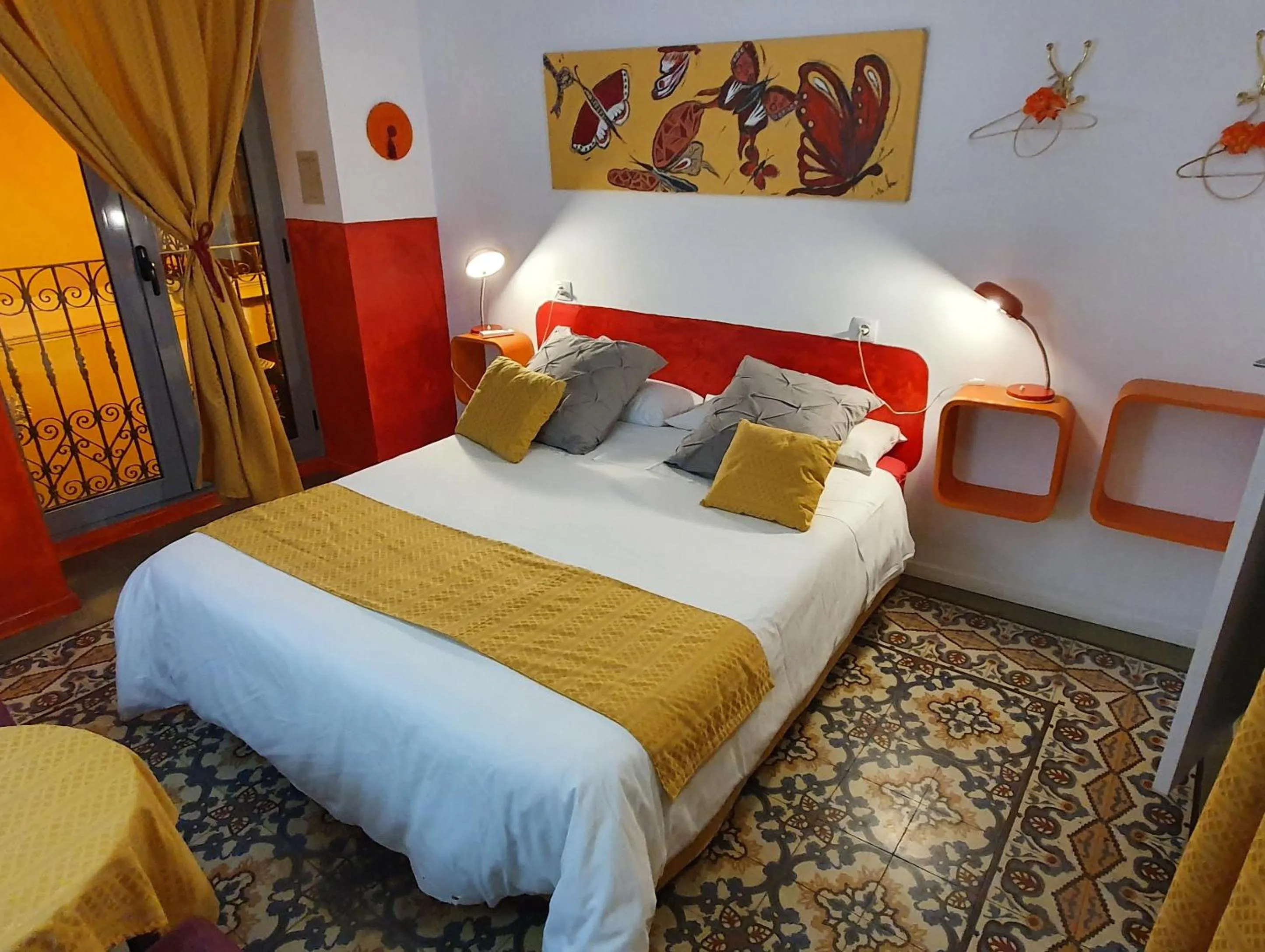Bed in Barrio Boutik Hostal long stays