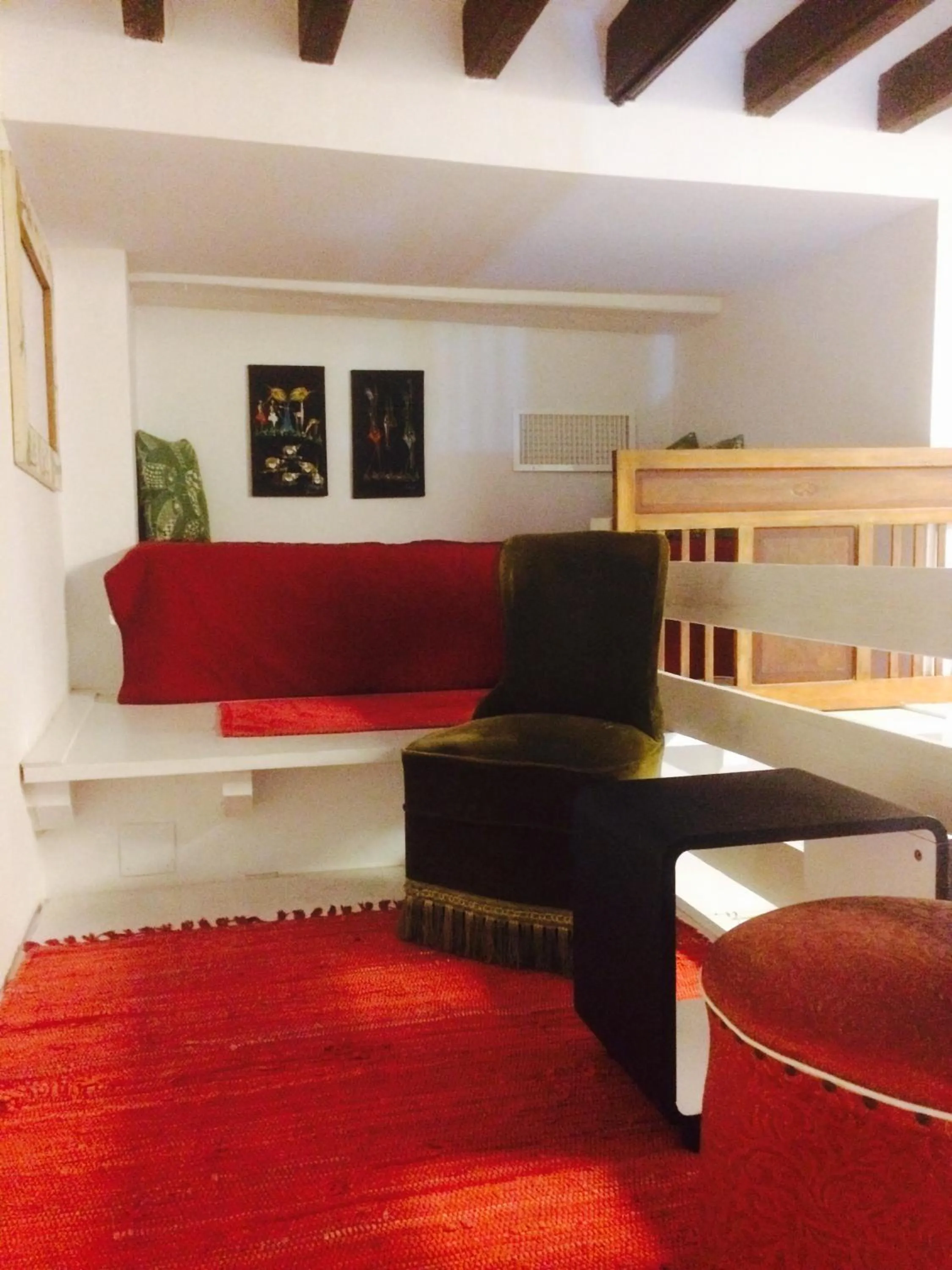 Decorative detail, Bed in Barrio Boutik Hostal long stays