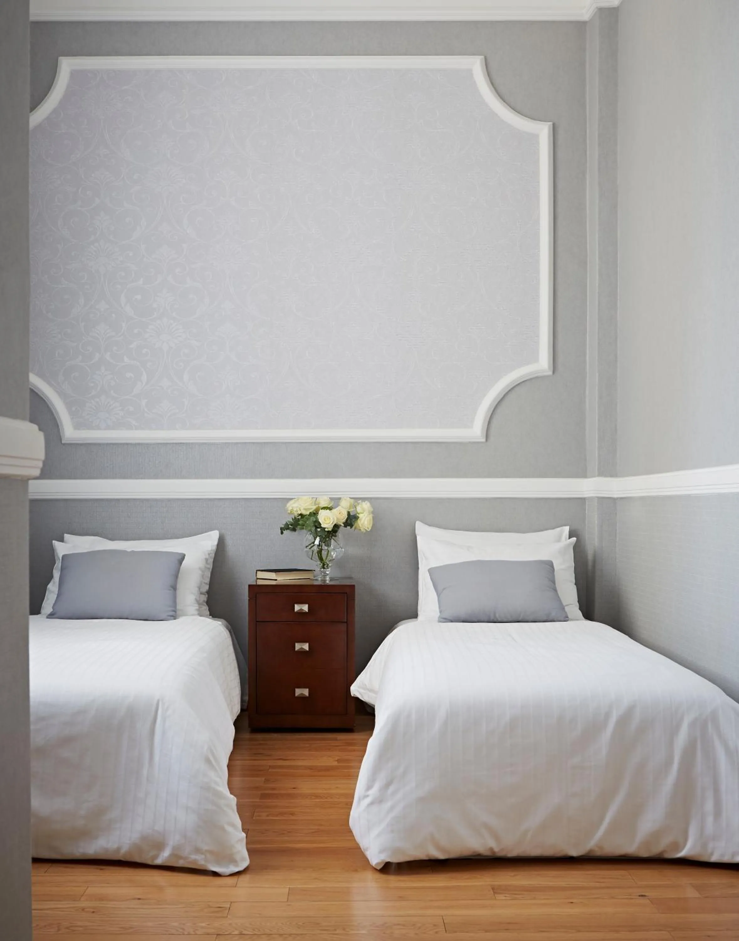 Bedroom, Bed in Apartments Almandine