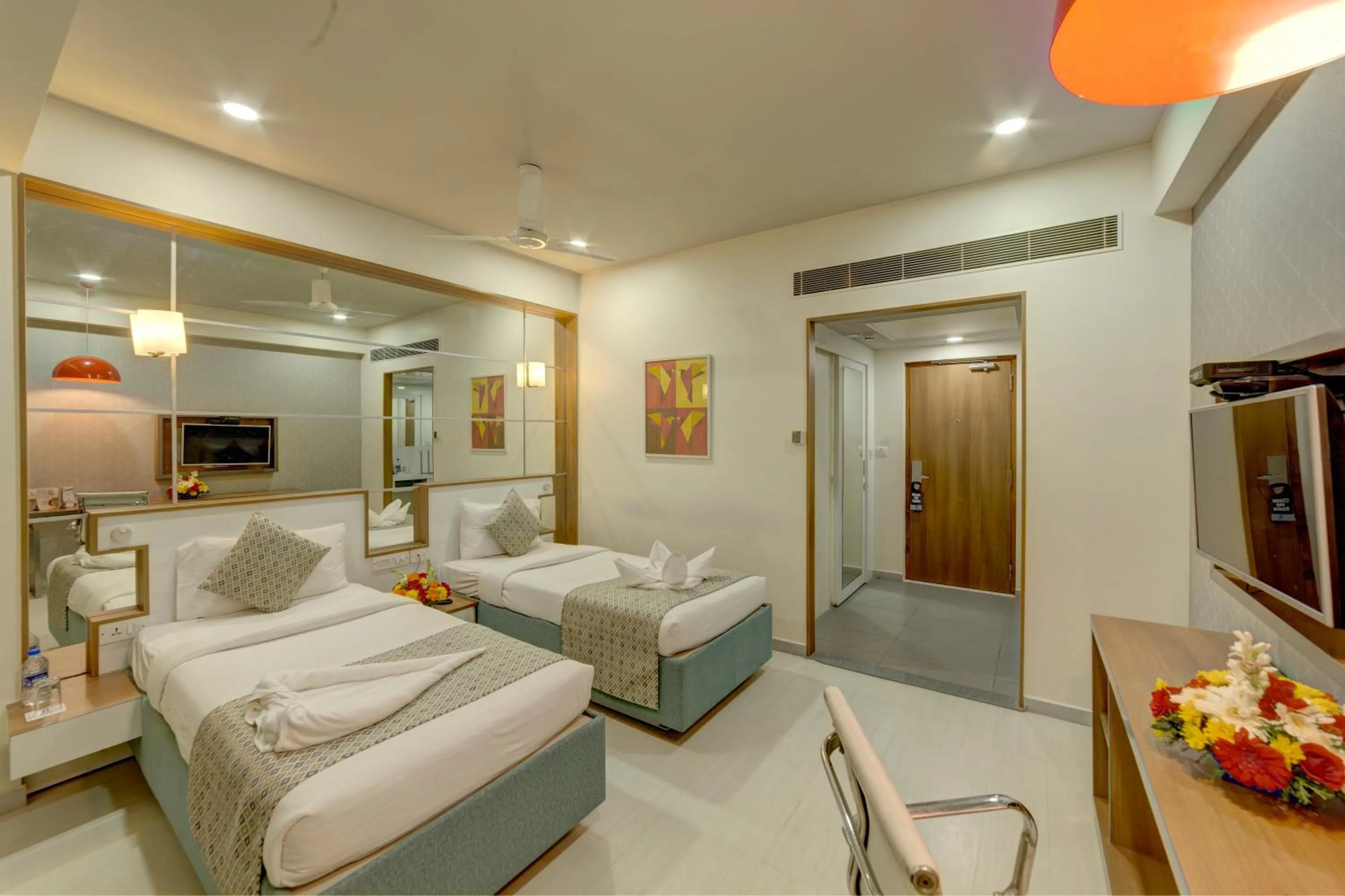 Photo of the whole room in ICON SELECT by Bhagini