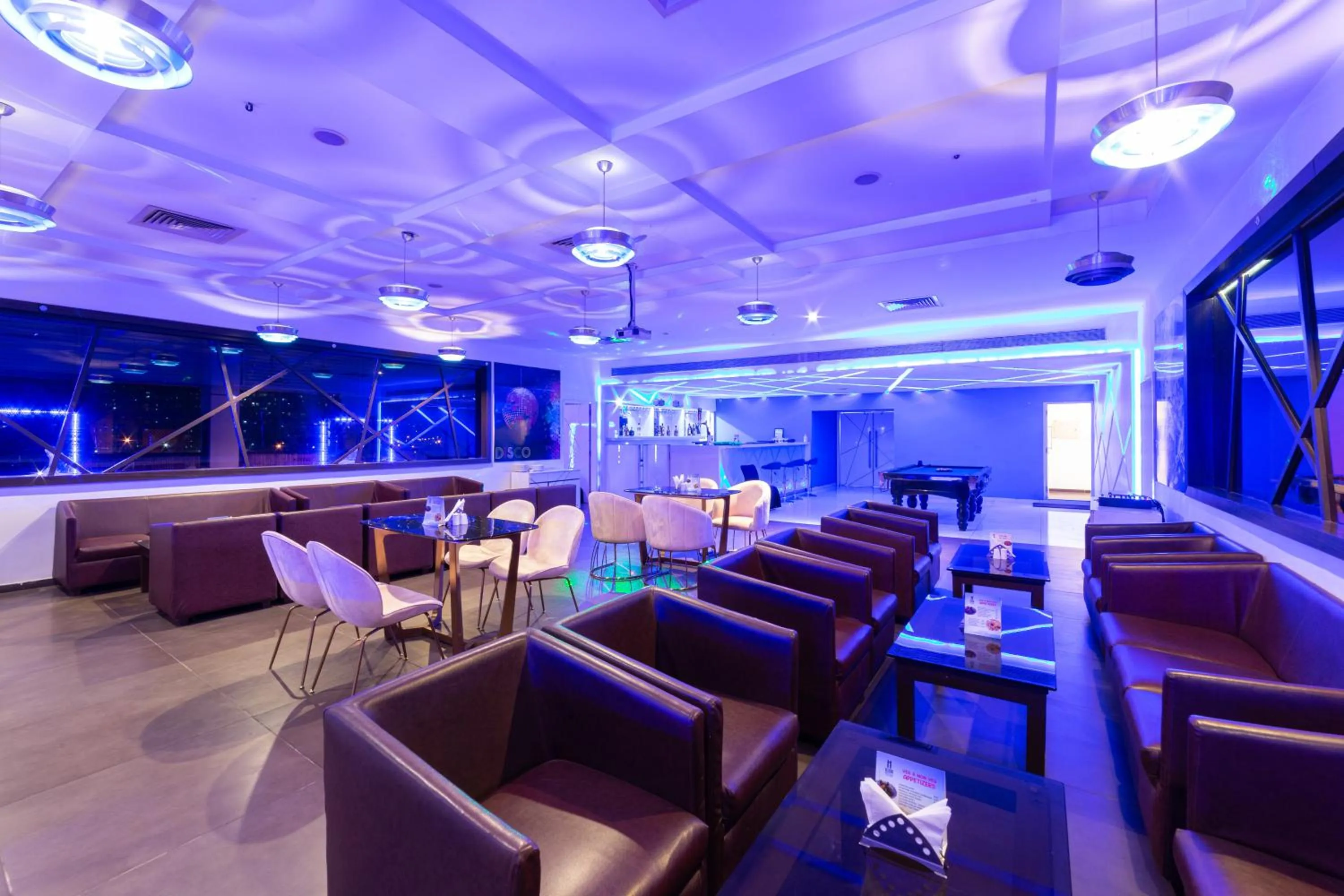 Lounge or bar in ICON SELECT by Bhagini