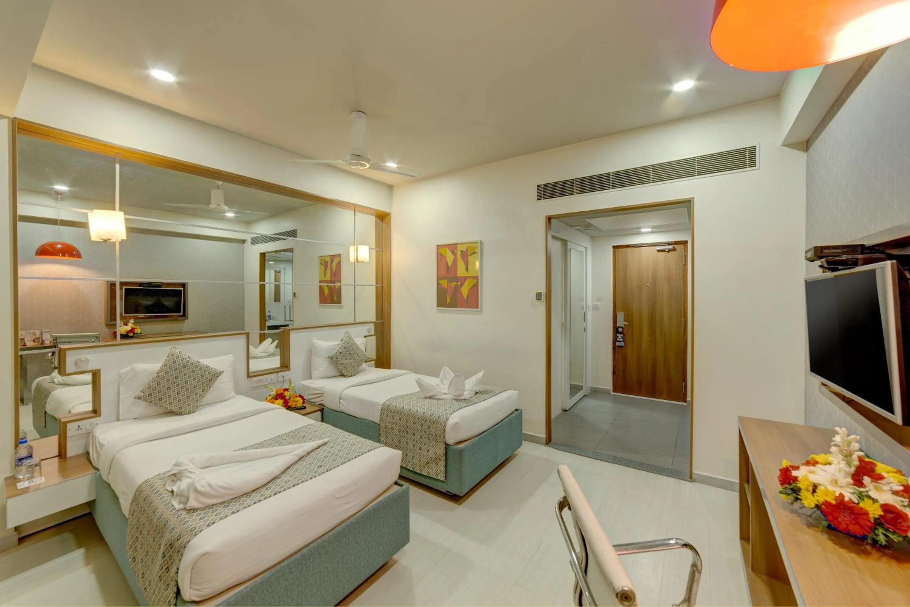 Photo of the whole room in ICON SELECT by Bhagini