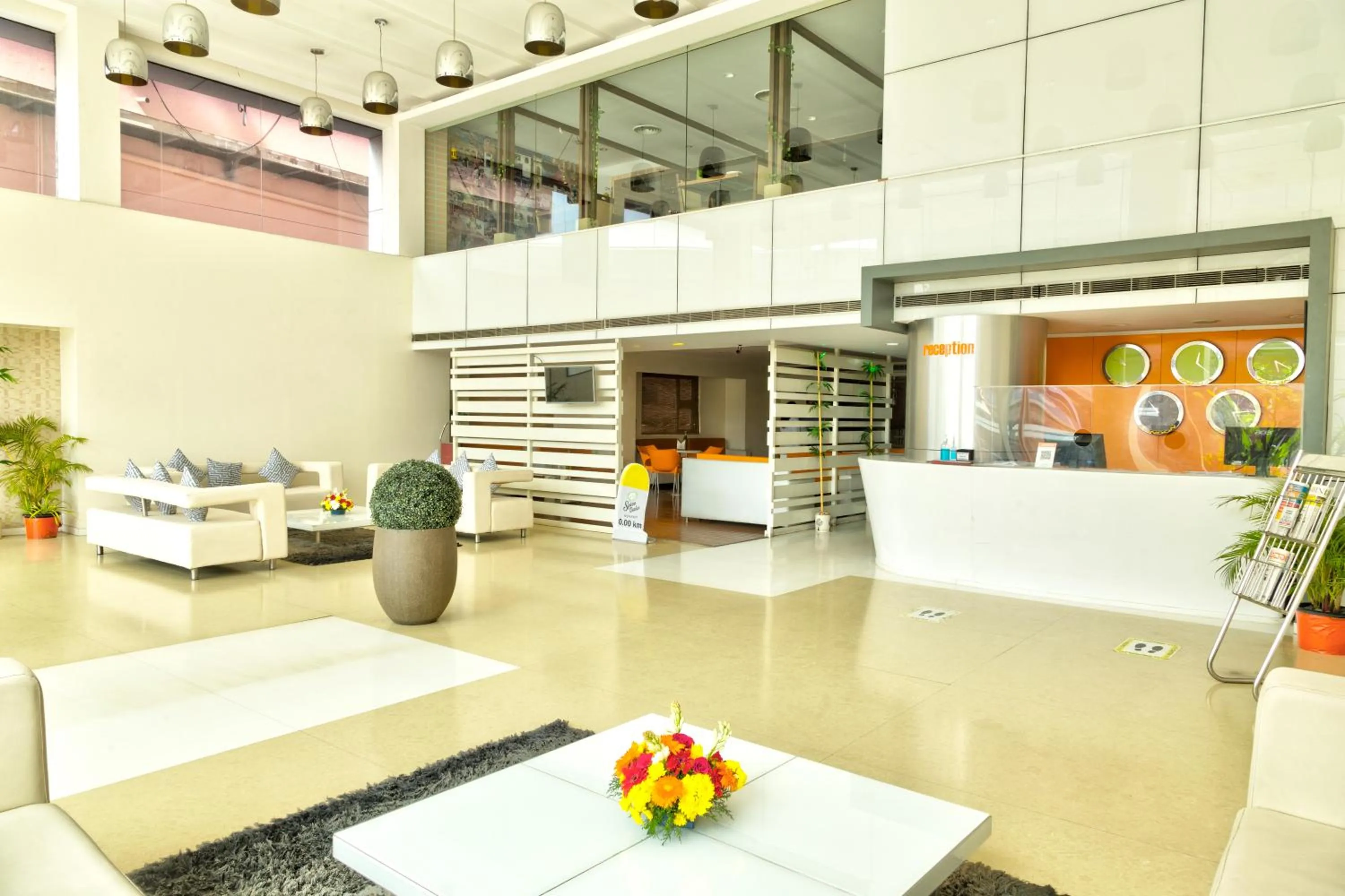 Lobby or reception in ICON SELECT by Bhagini