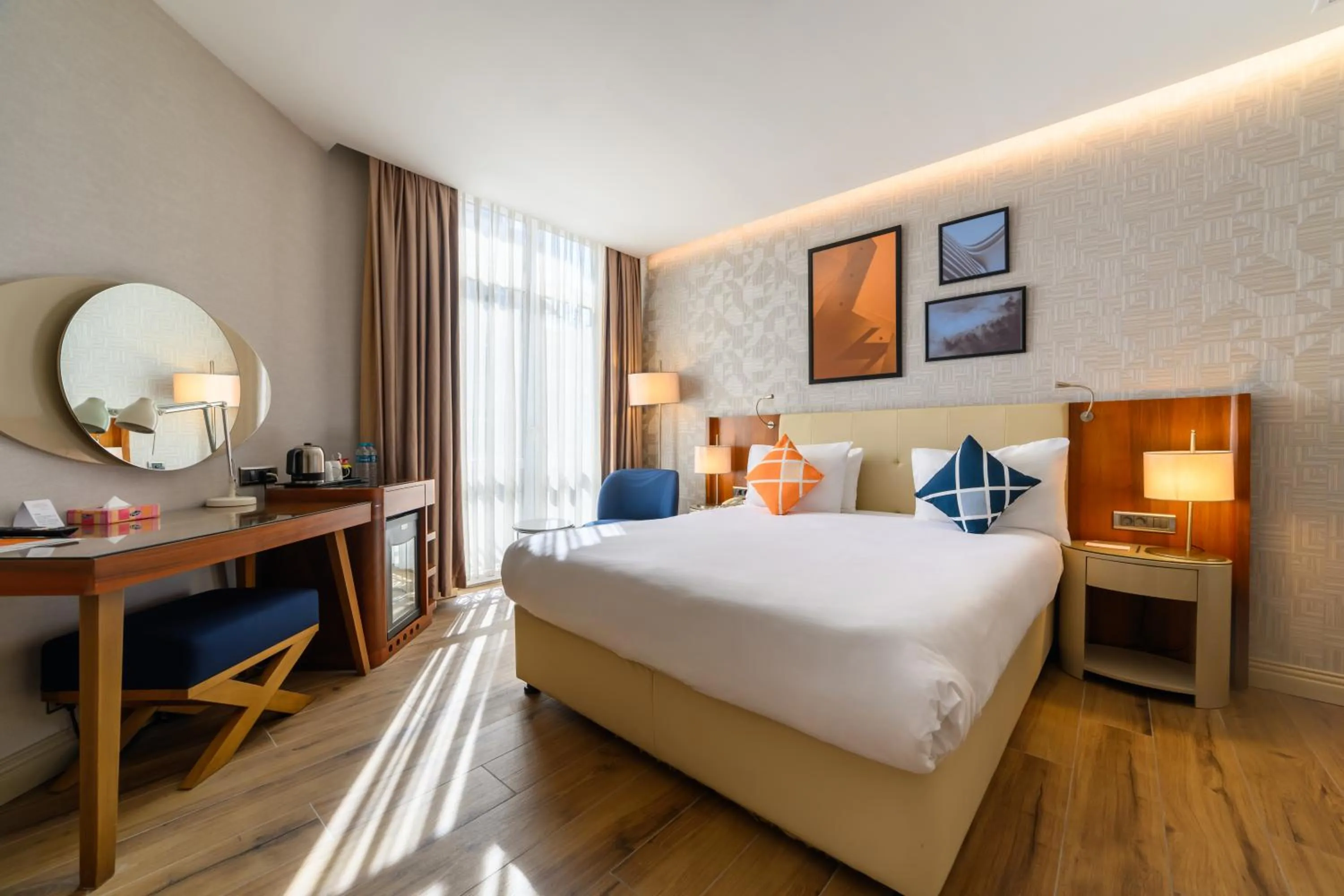 View (from property/room), Bed in Four Points Flex by Sheraton Istanbul Taksim Square