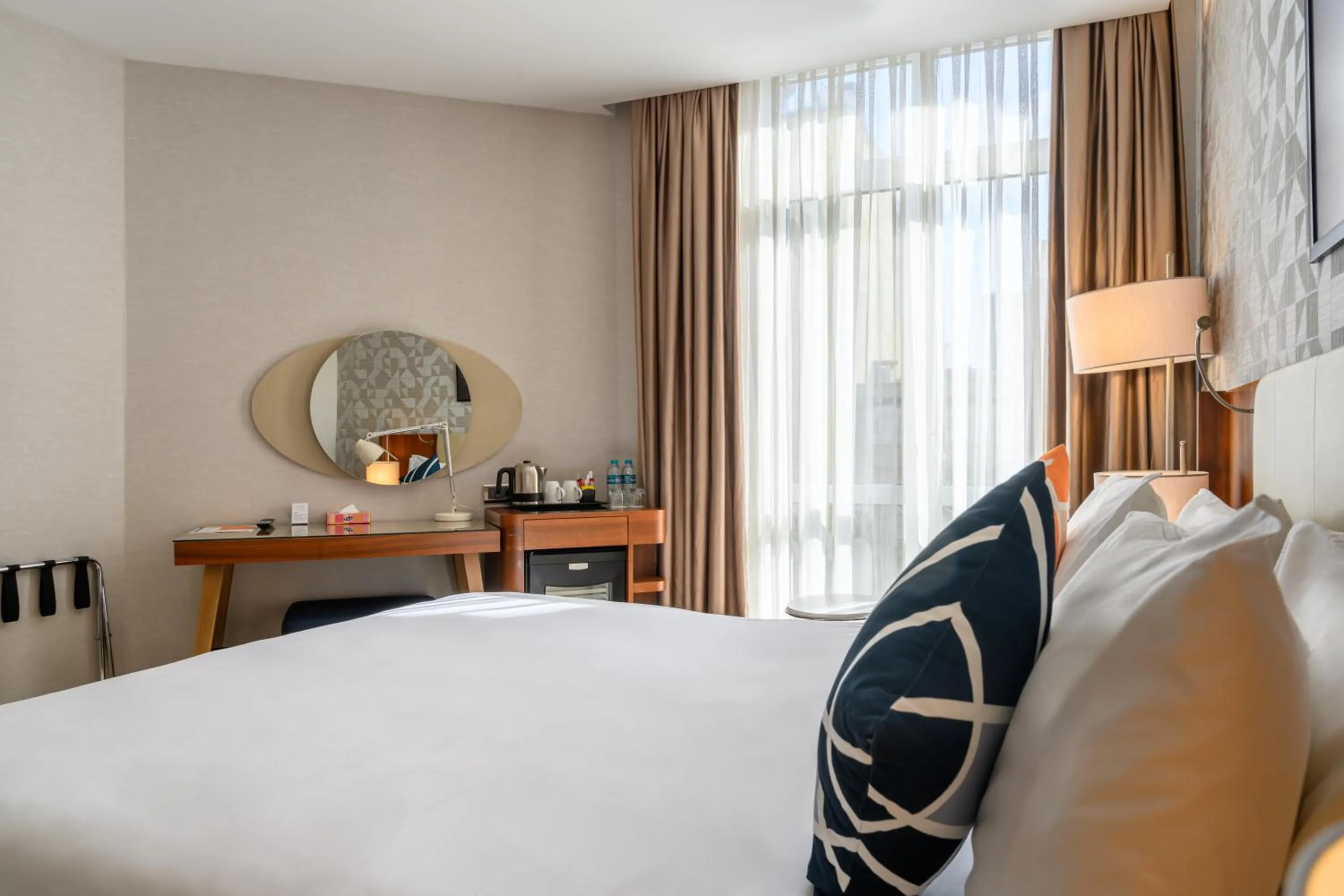 Bed in Four Points Flex by Sheraton Istanbul Taksim Square