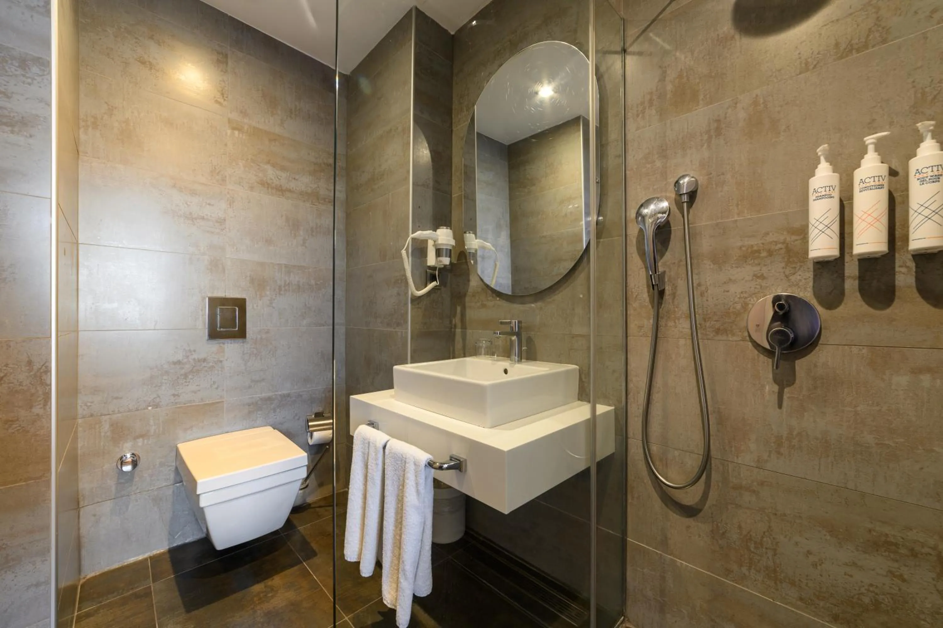 Toilet in Four Points Flex by Sheraton Istanbul Taksim Square
