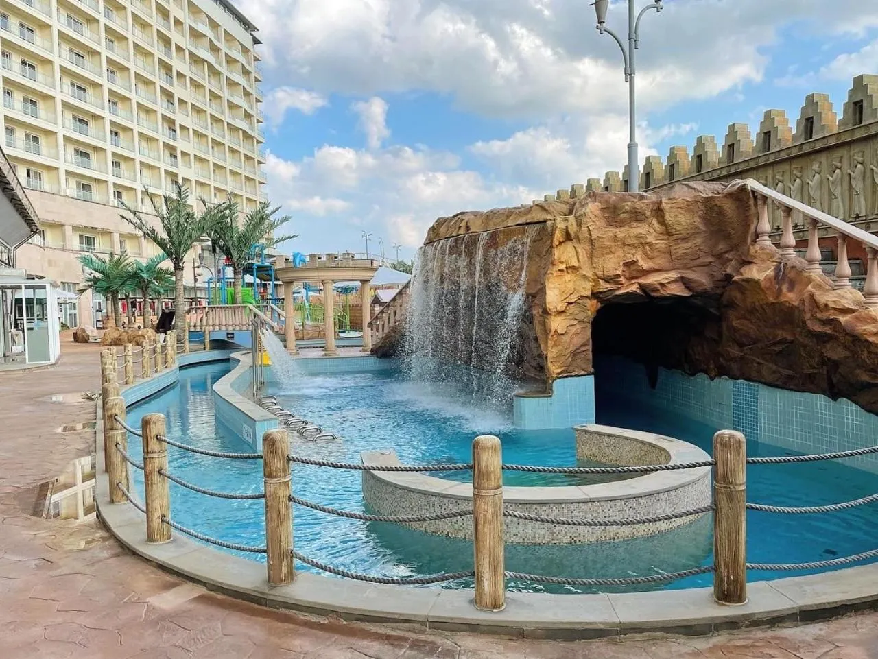 Aqua park in Sono Belle Gyeongju