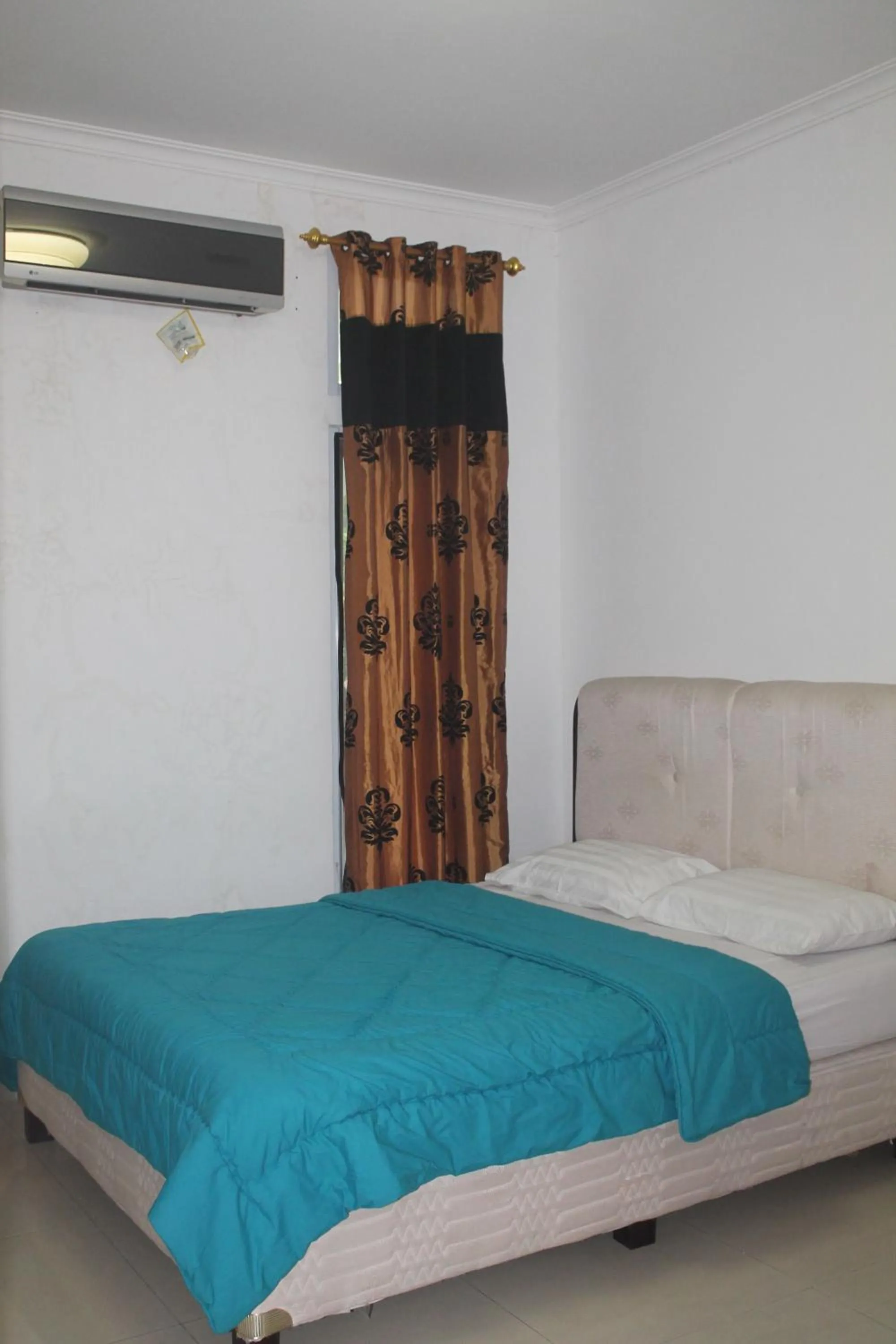 Bed in New Green Sentul Resort