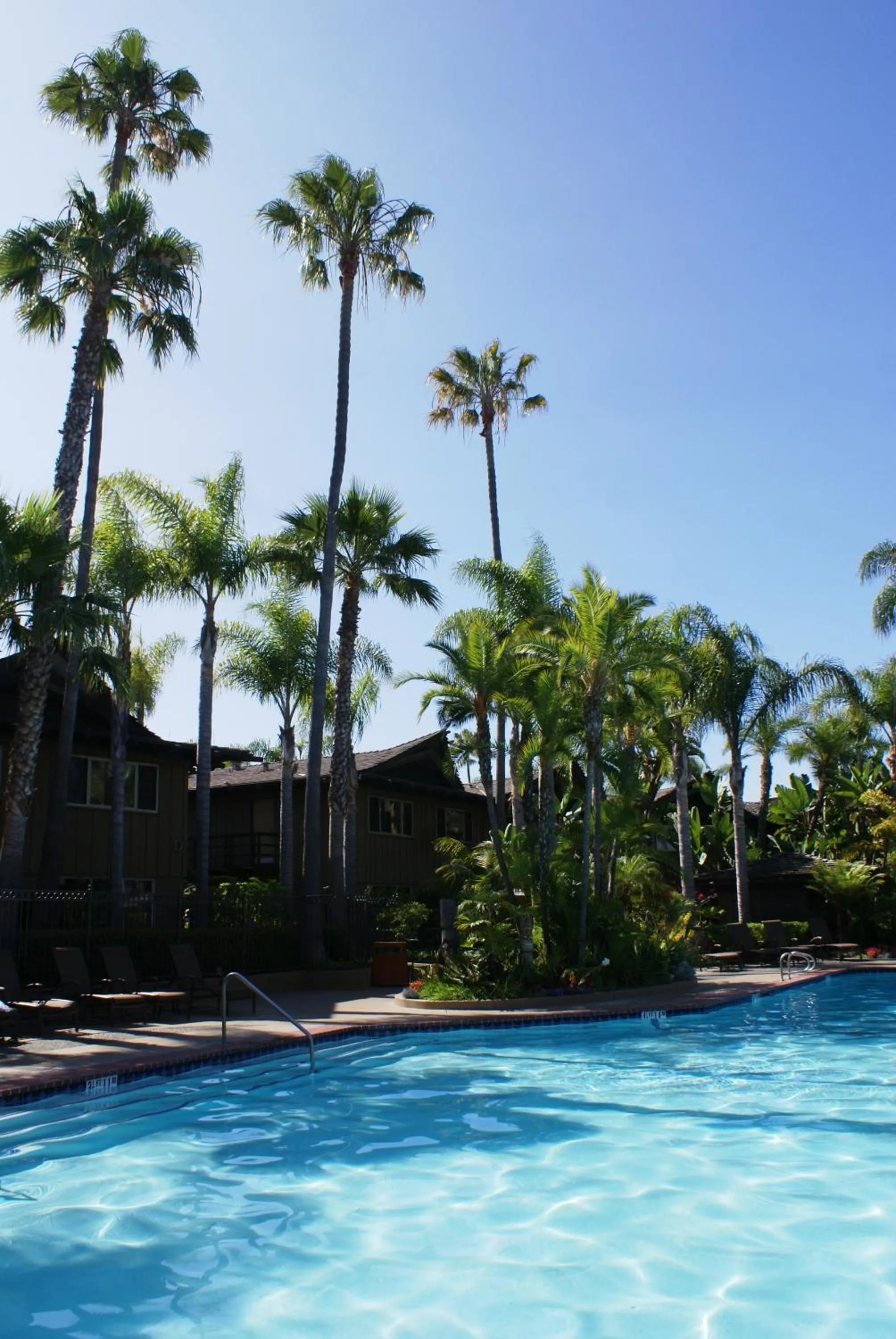 Swimming pool in Humphreys Half Moon Inn
