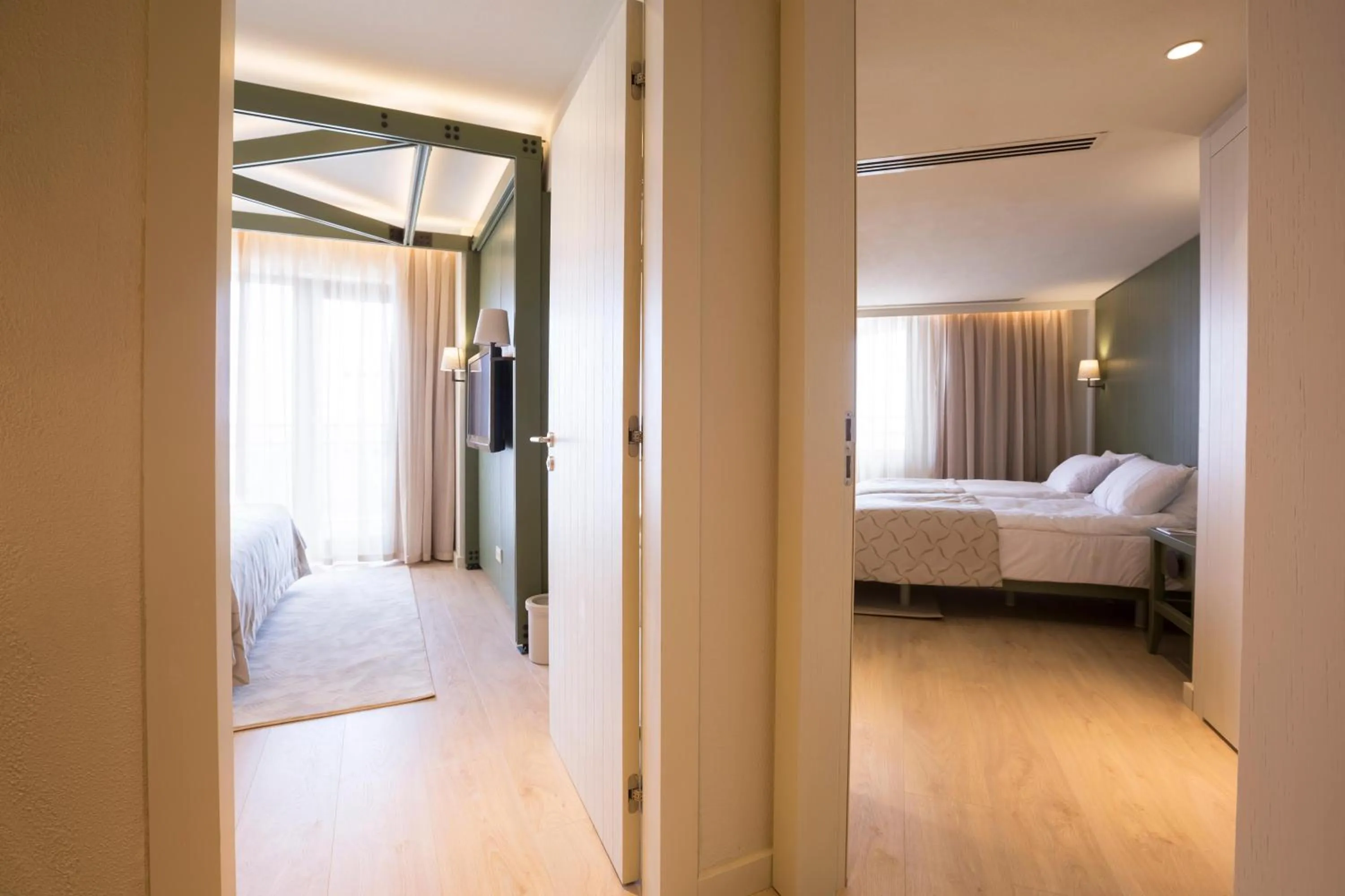 Photo of the whole room, Bed in Voyage Sorgun Hotel