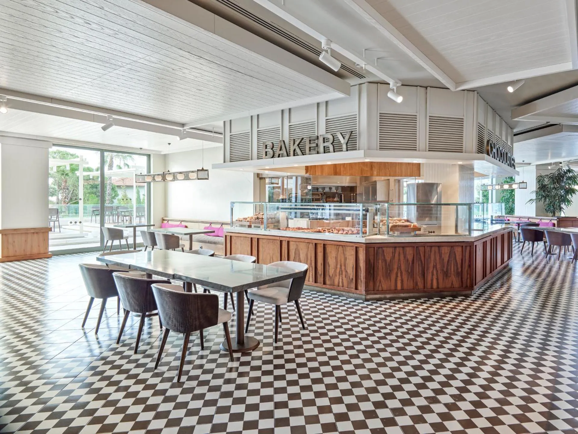 Restaurant/places to eat in Voyage Sorgun Hotel