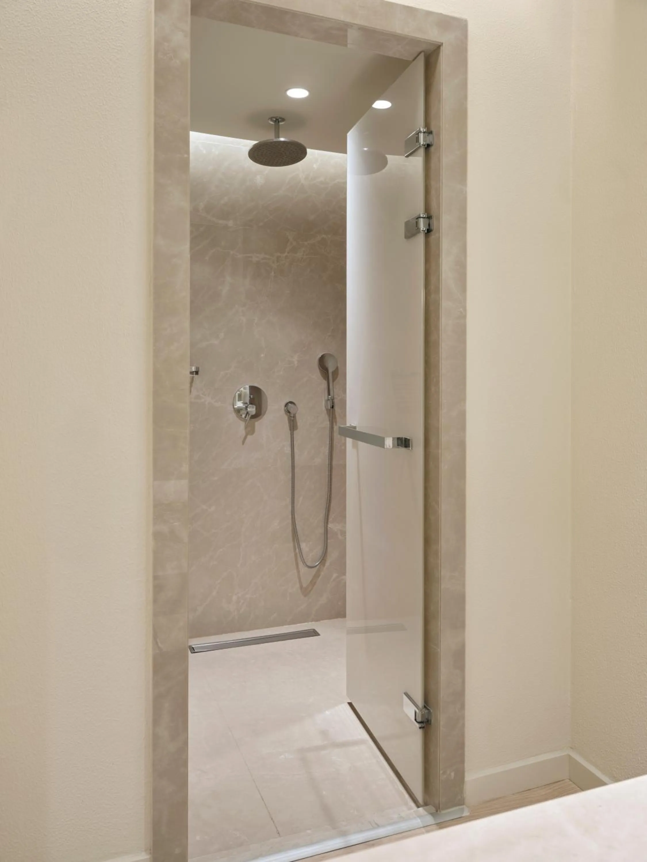 Shower in Voyage Sorgun Hotel
