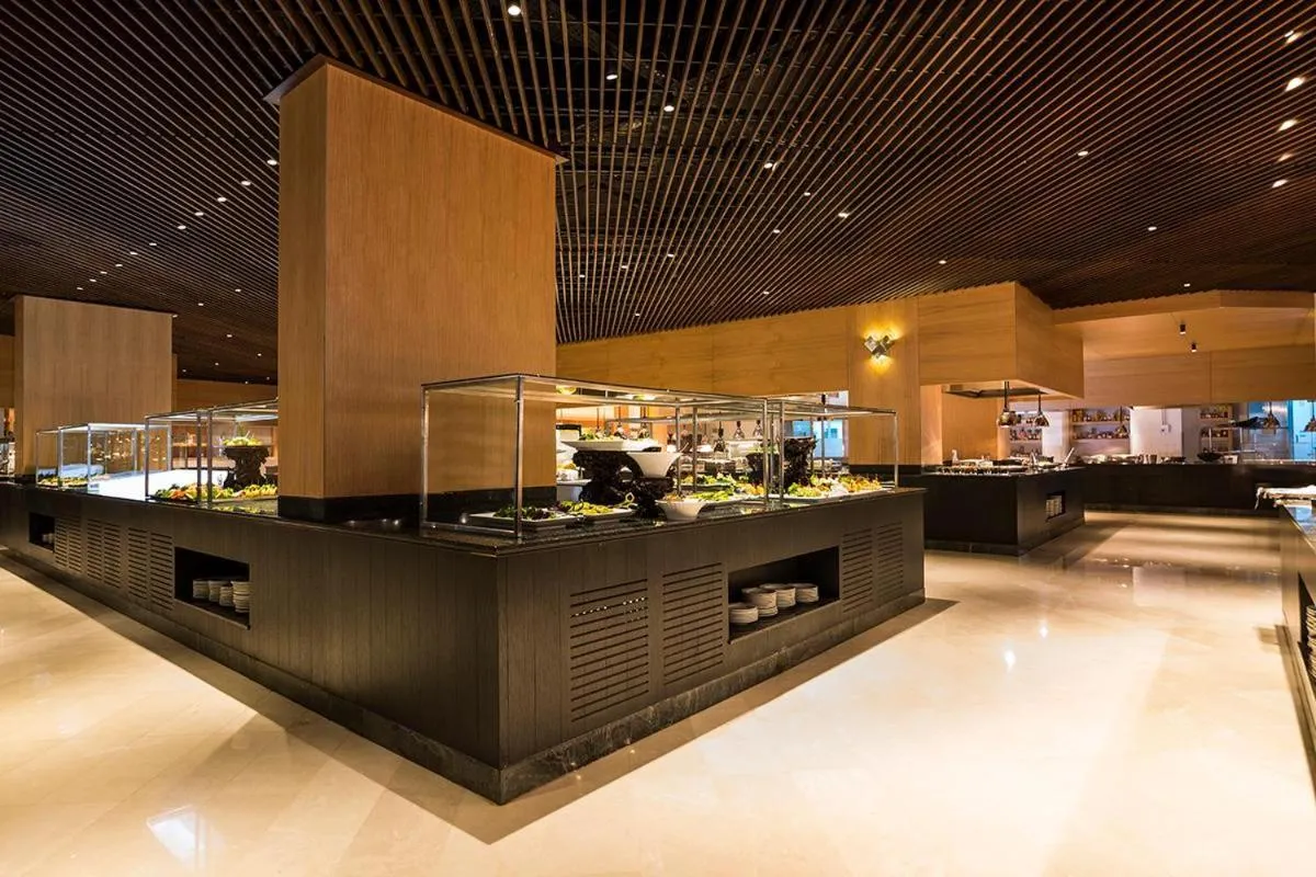 Restaurant/places to eat in Voyage Sorgun Hotel