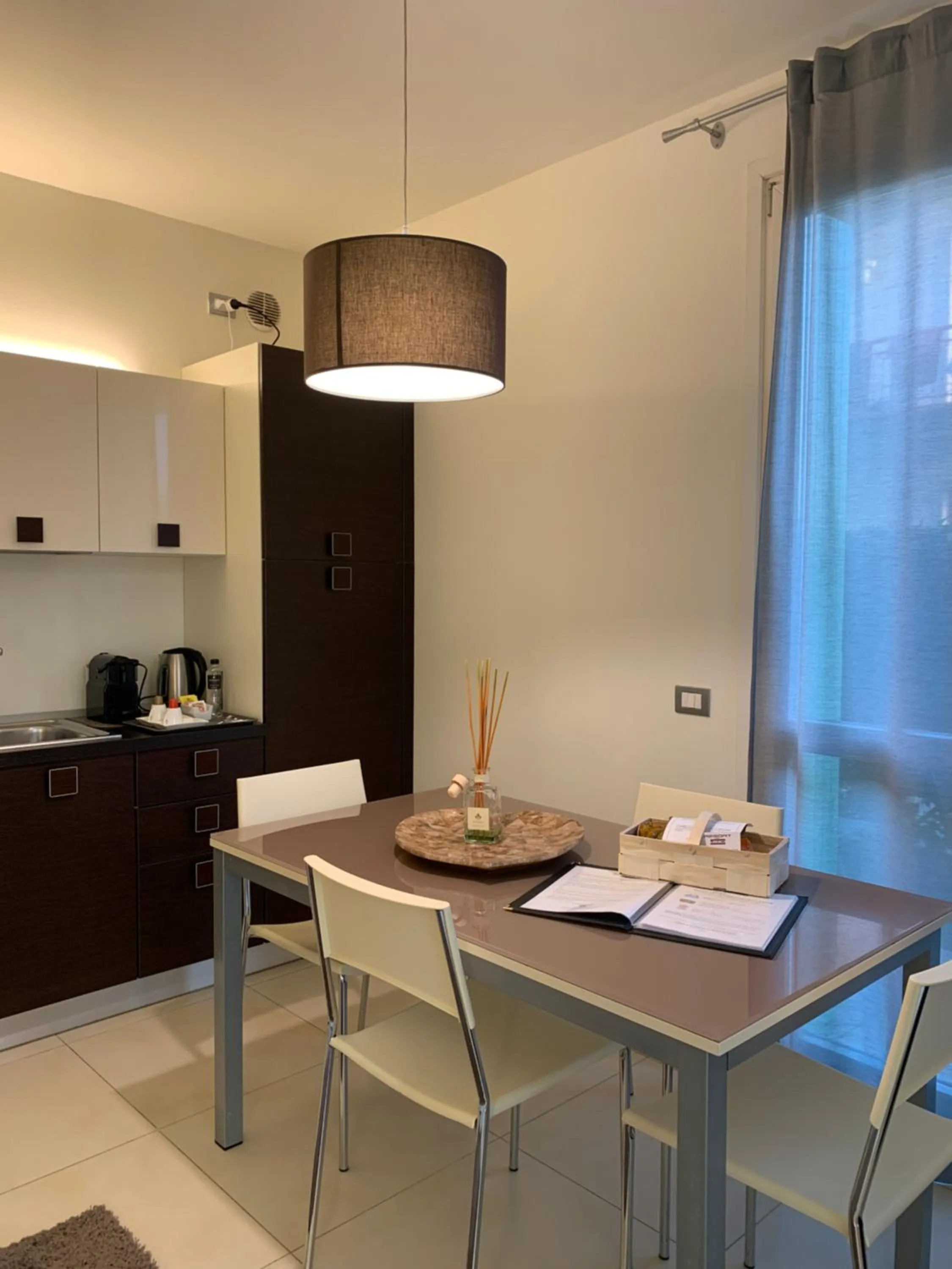 Coffee/tea facilities in Residence Del Lago