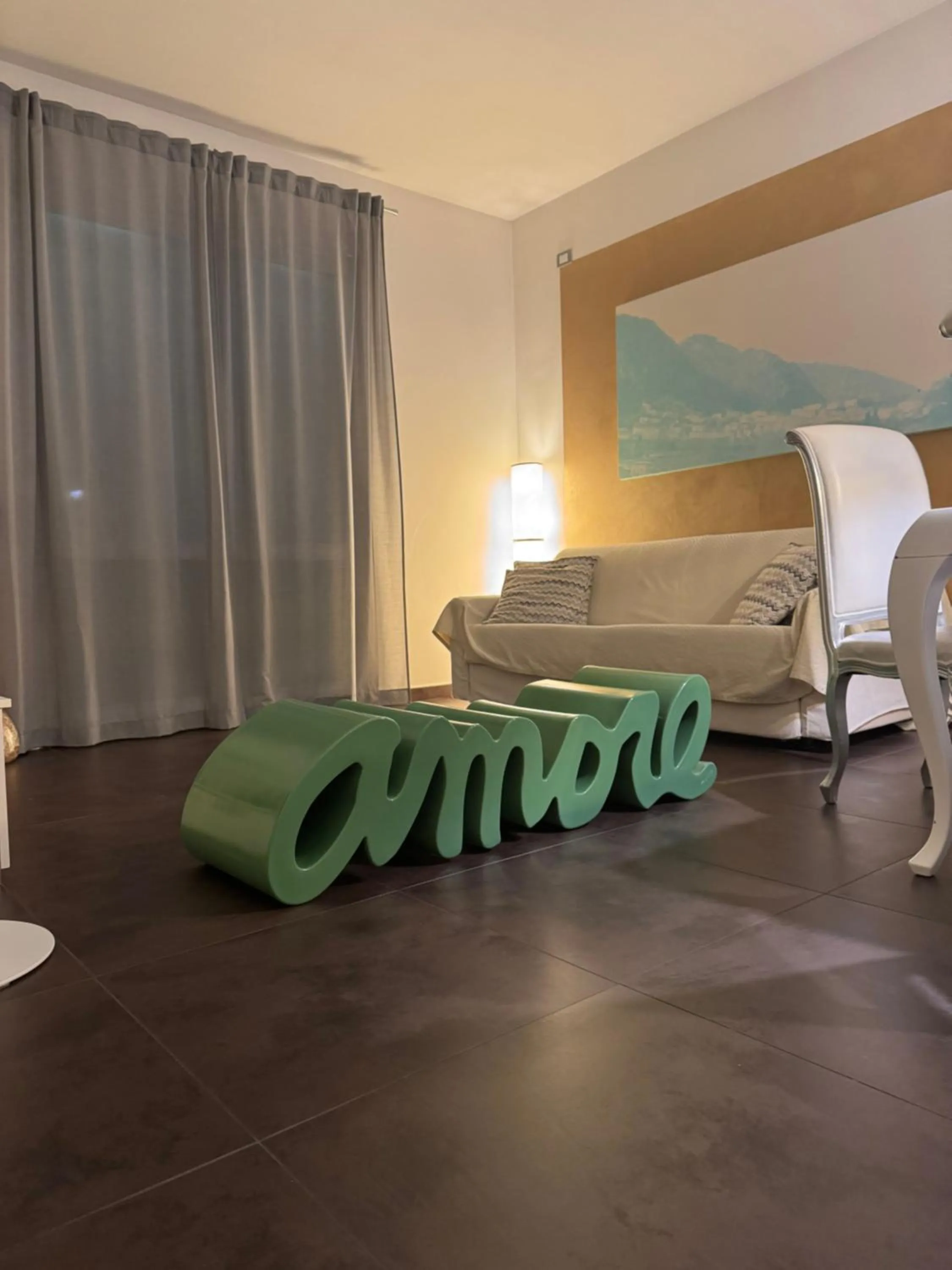 Living room, Bed in Residence Del Lago