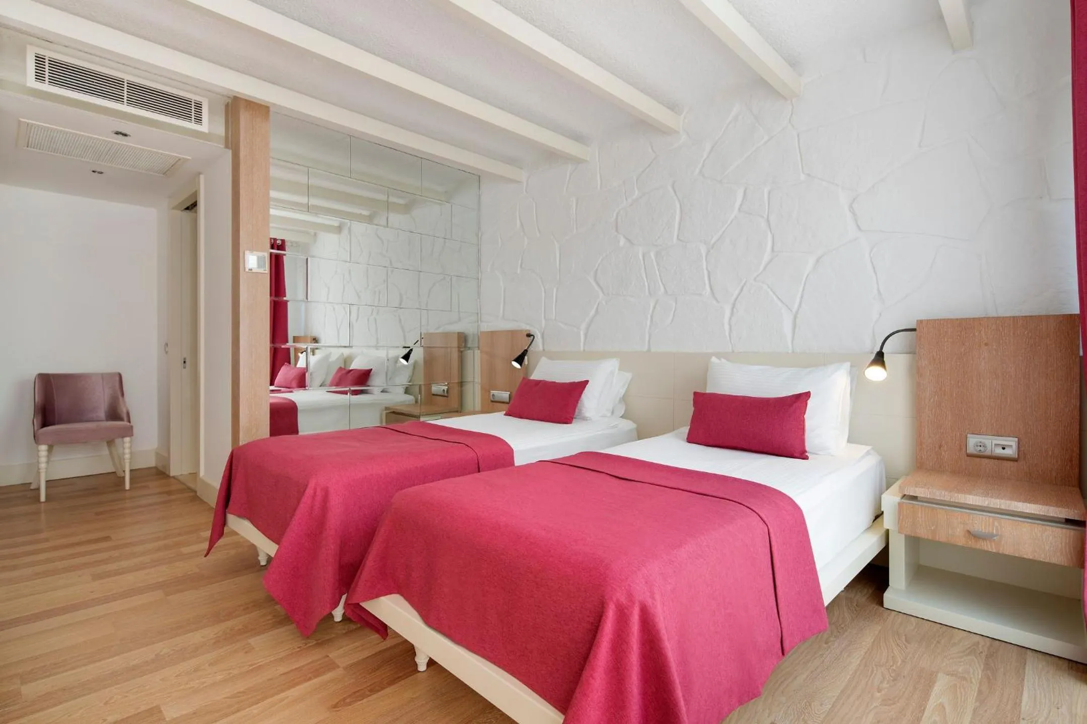 Bed in Prive Hotel Bodrum - Adult Only