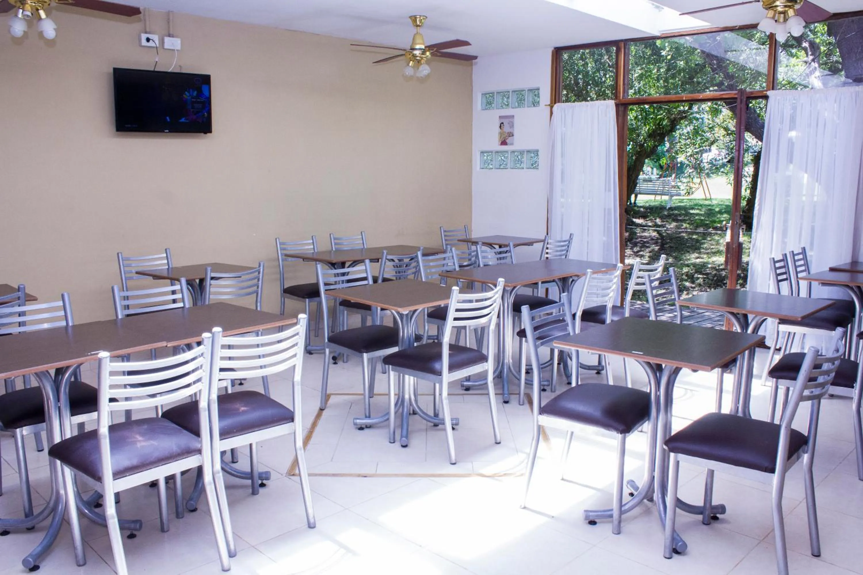 Lounge or bar in San Remo Viking Hotel