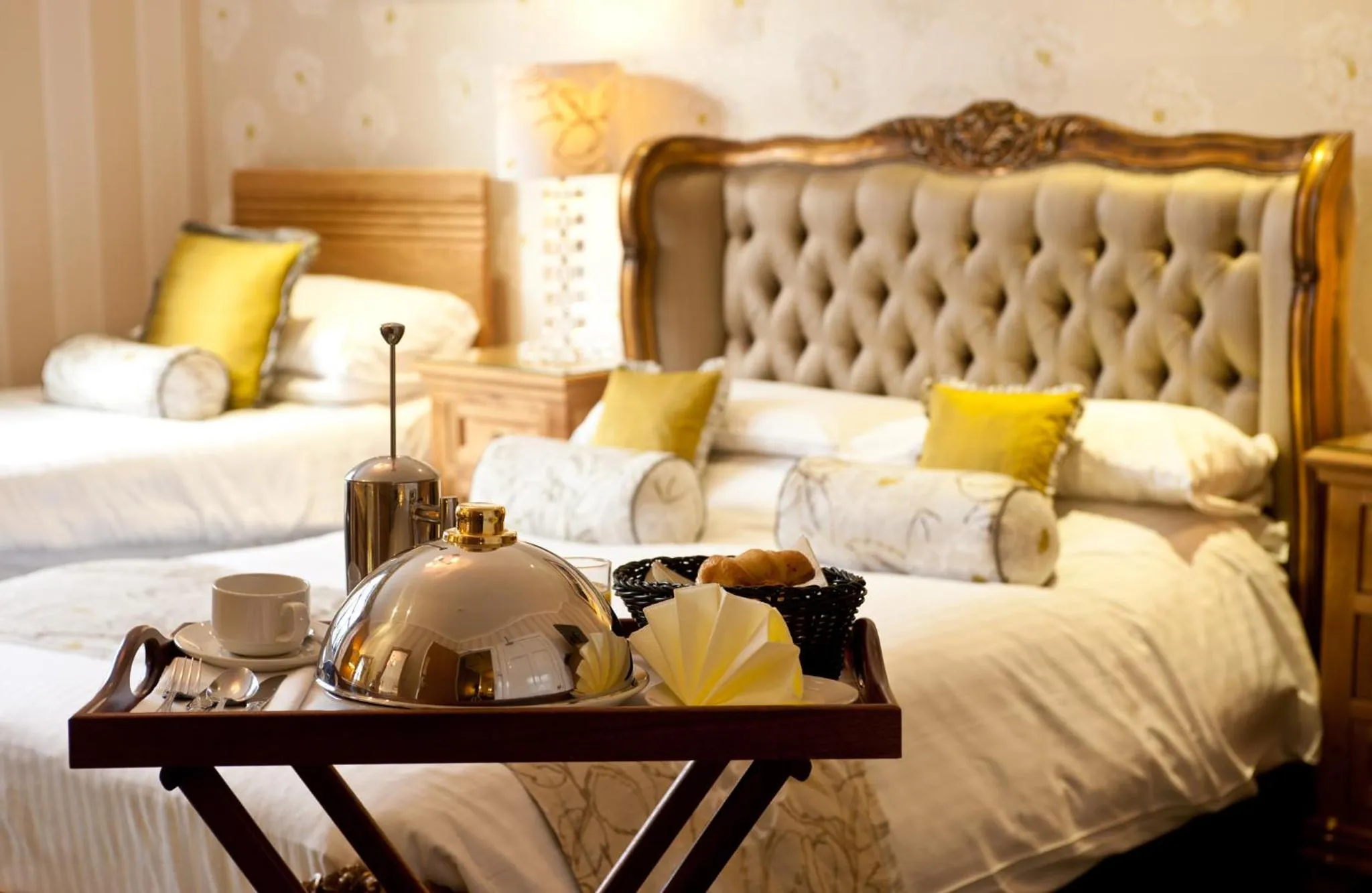 Breakfast, Bed in Exmoor White Horse Inn