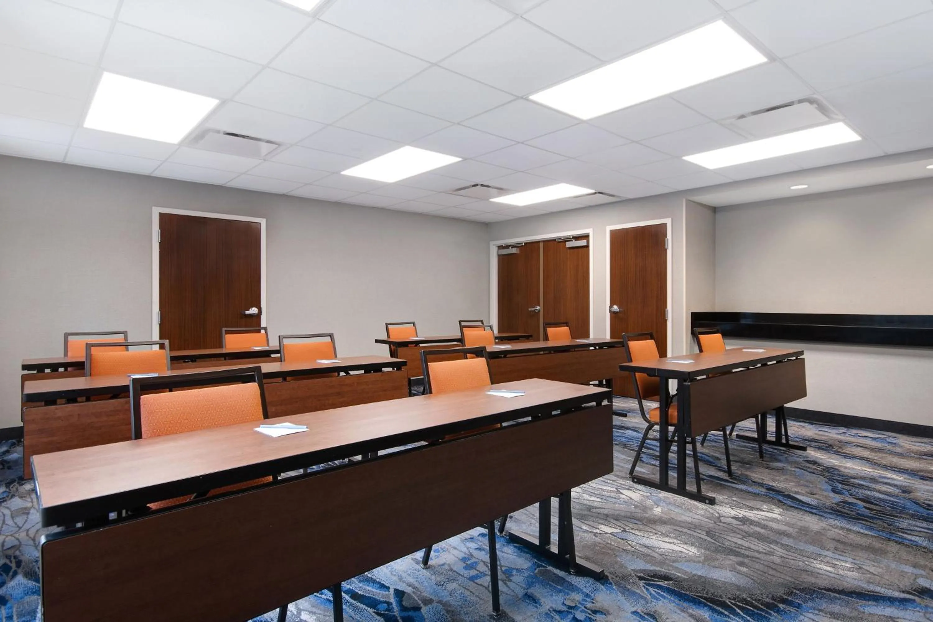 Meeting/conference room in Fairfield Inn and Suites by Marriott Rochester West/Greece