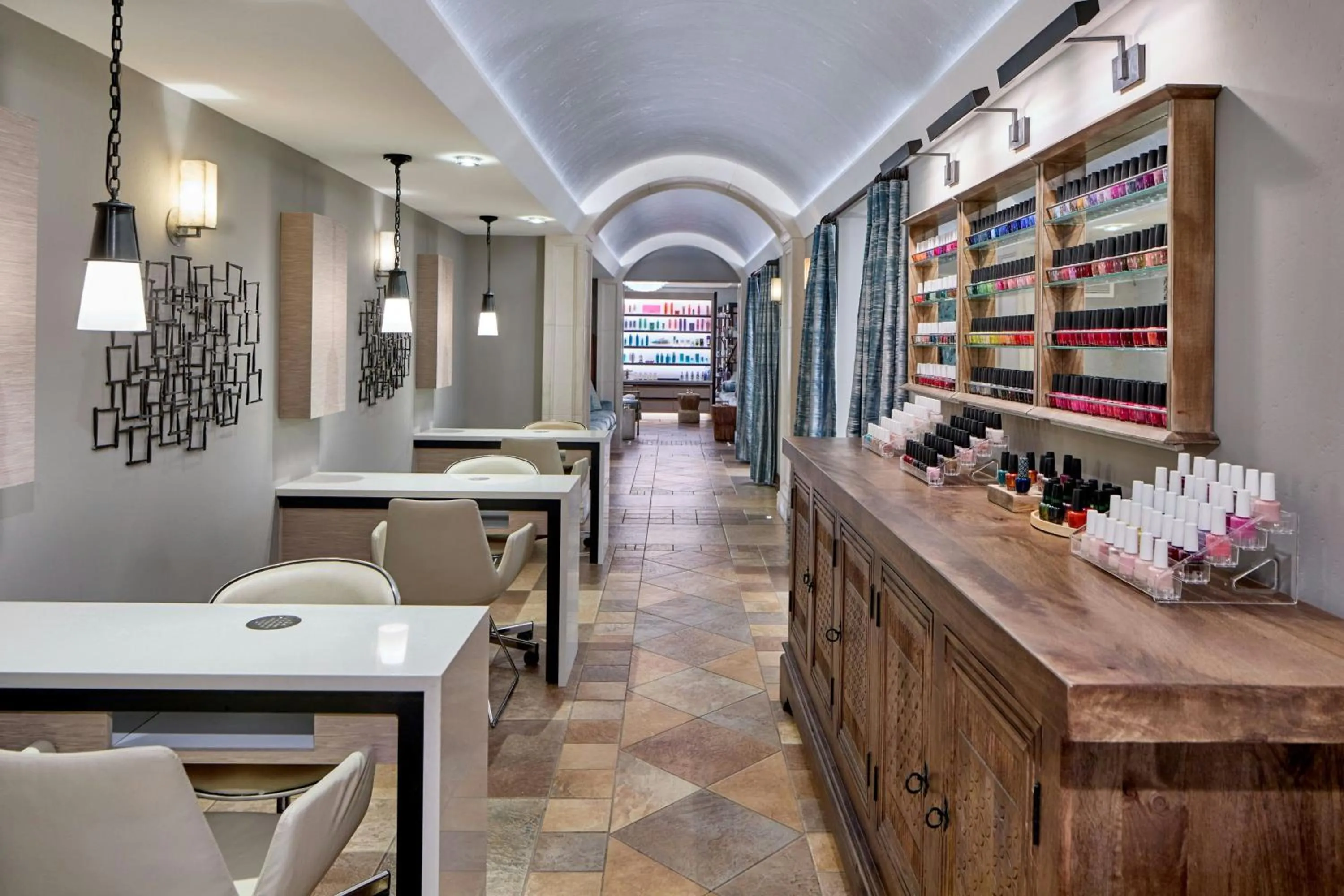 Spa and wellness centre/facilities in The Del Monte Lodge Renaissance Rochester Hotel & Spa