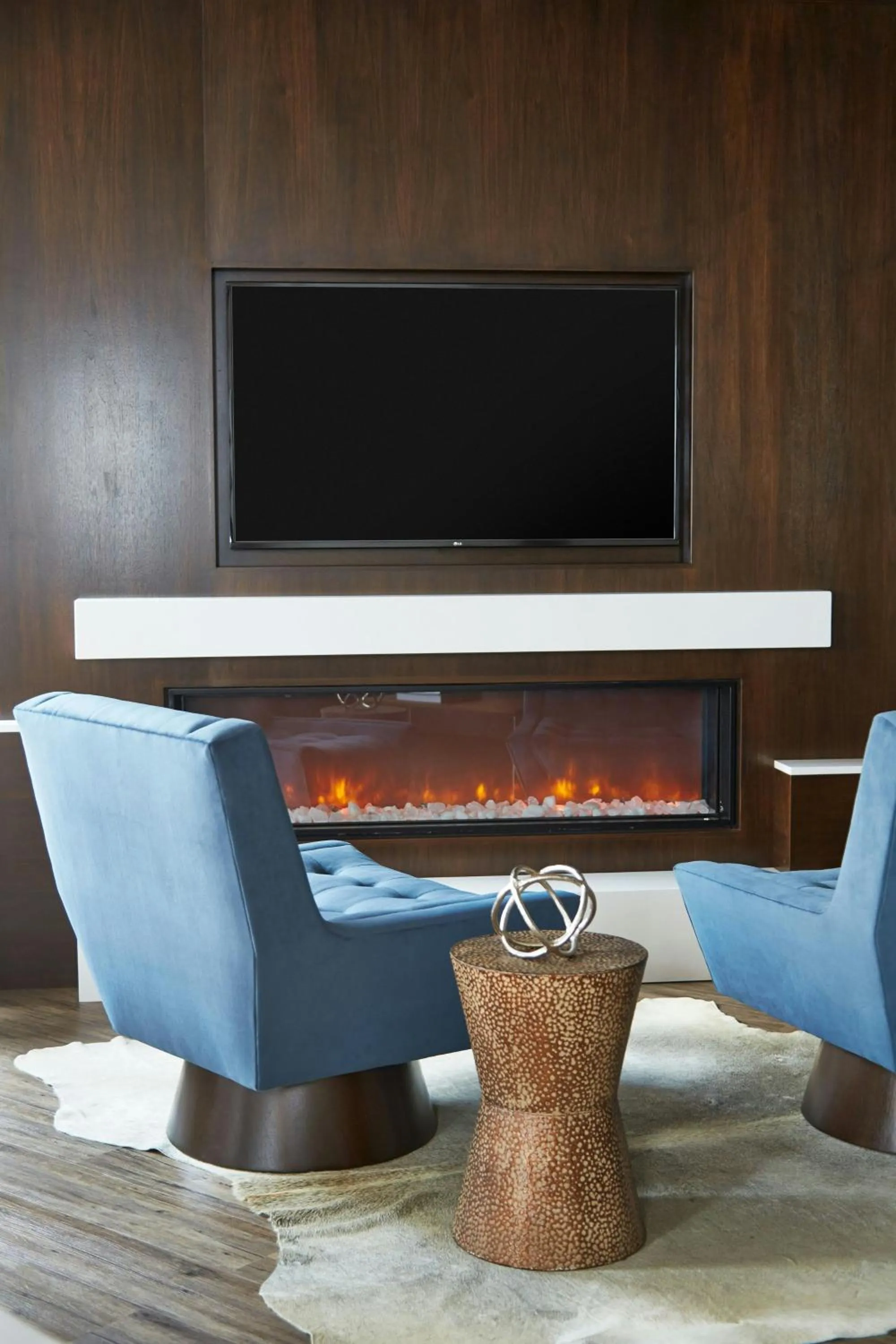 Photo of the whole room in The Del Monte Lodge Renaissance Rochester Hotel & Spa