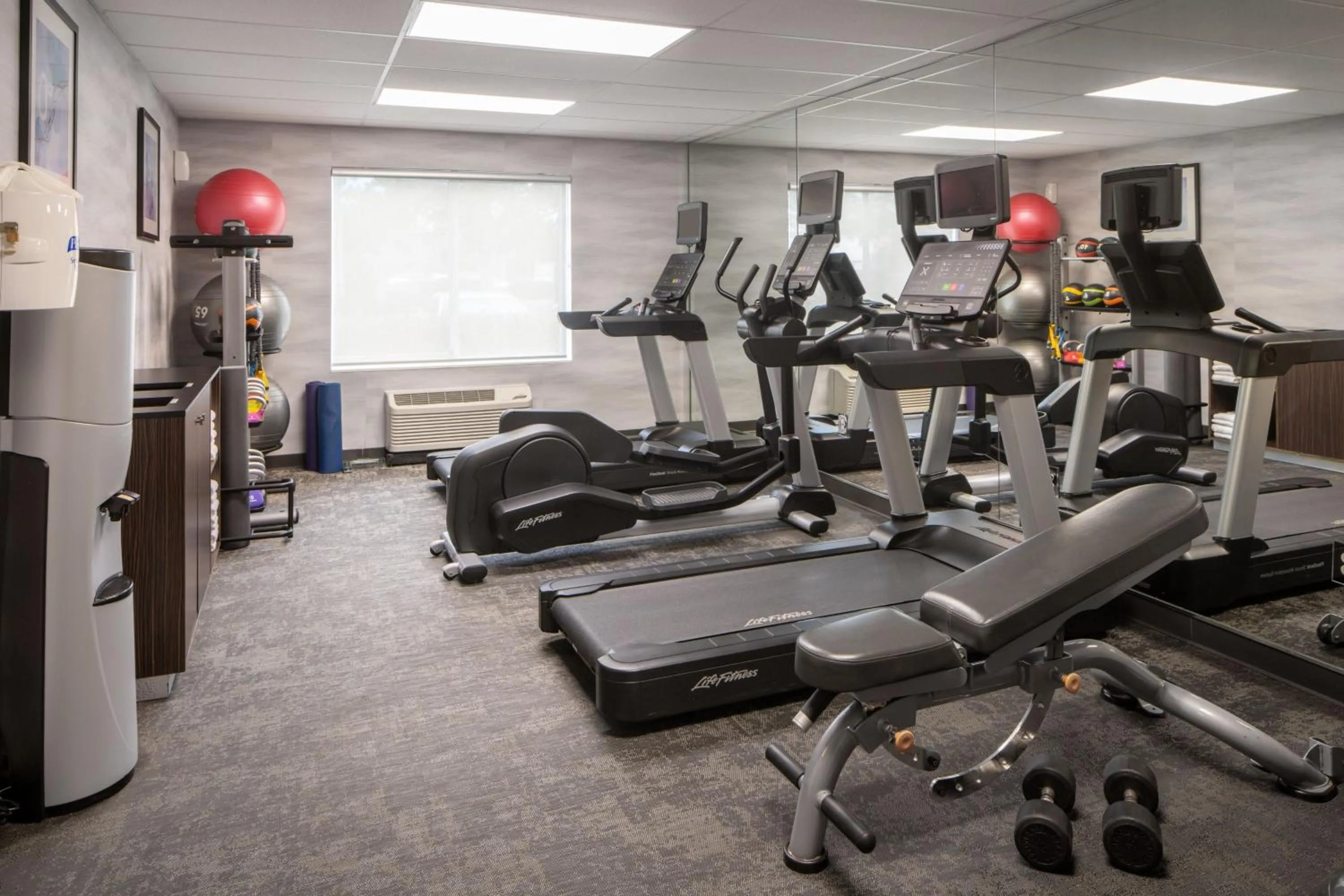 Fitness centre/facilities in Fairfield Inn & Suites by Marriott Fort Myers Cape Coral