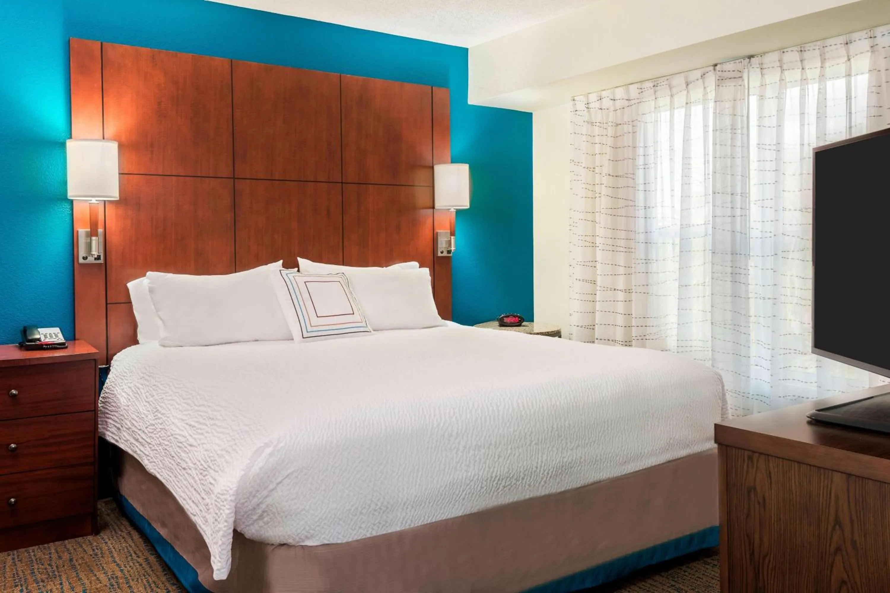 Bedroom, Bed in Residence Inn by Marriott Fort Myers
