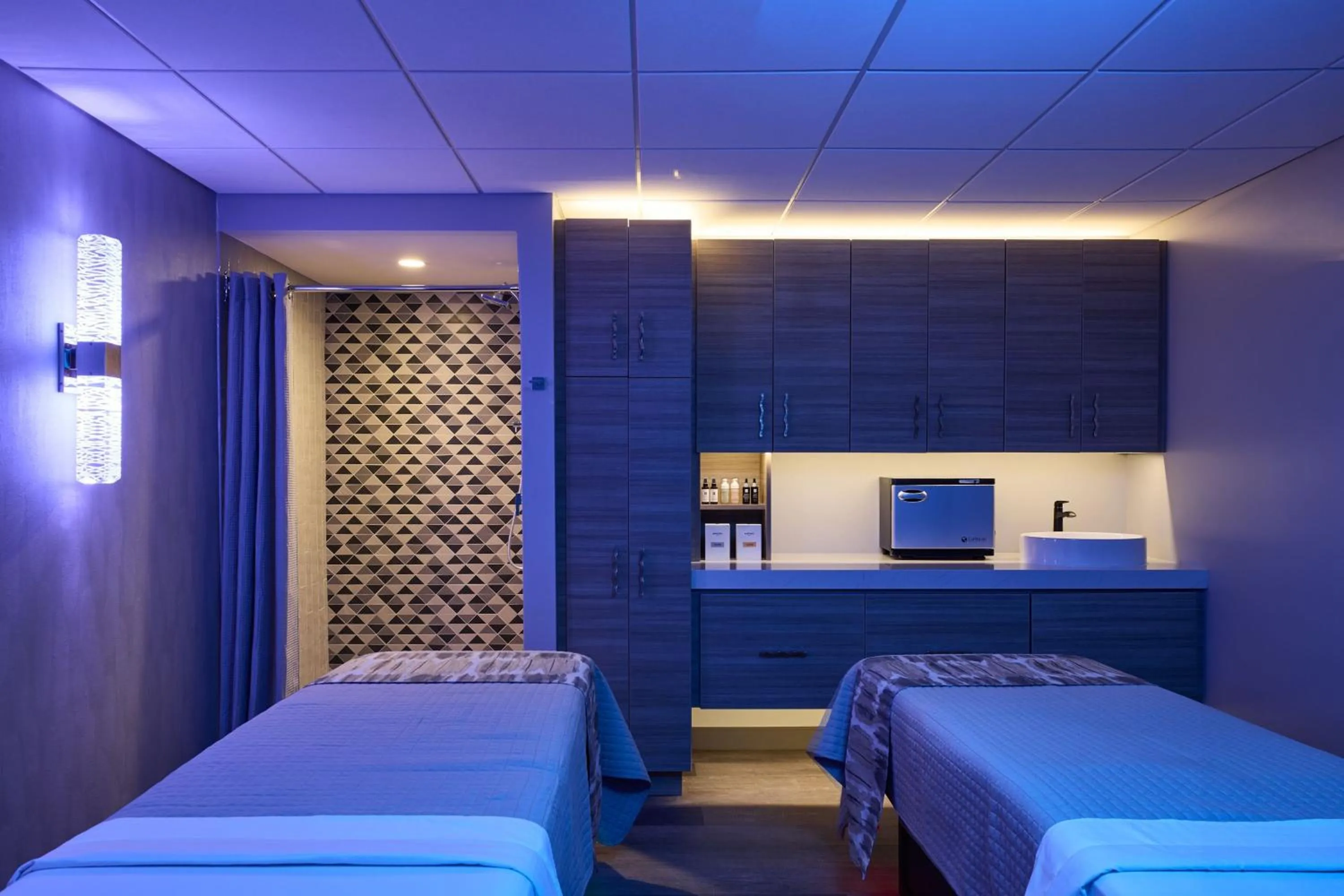 Spa and wellness centre/facilities, Bed in Marriott Sanibel Harbour Resort & Spa