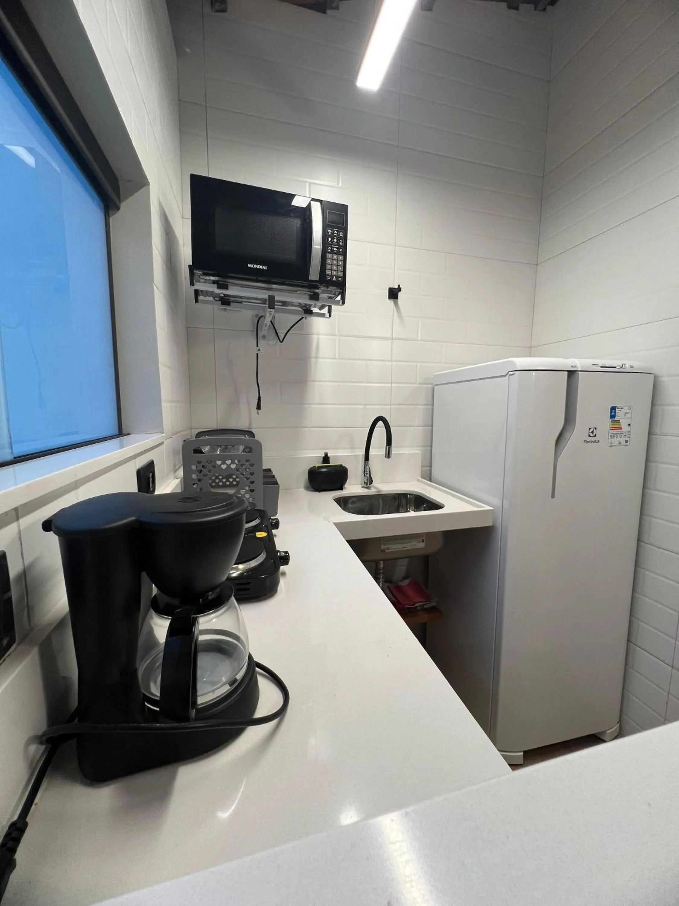 microwave in Pousada Praia Bela