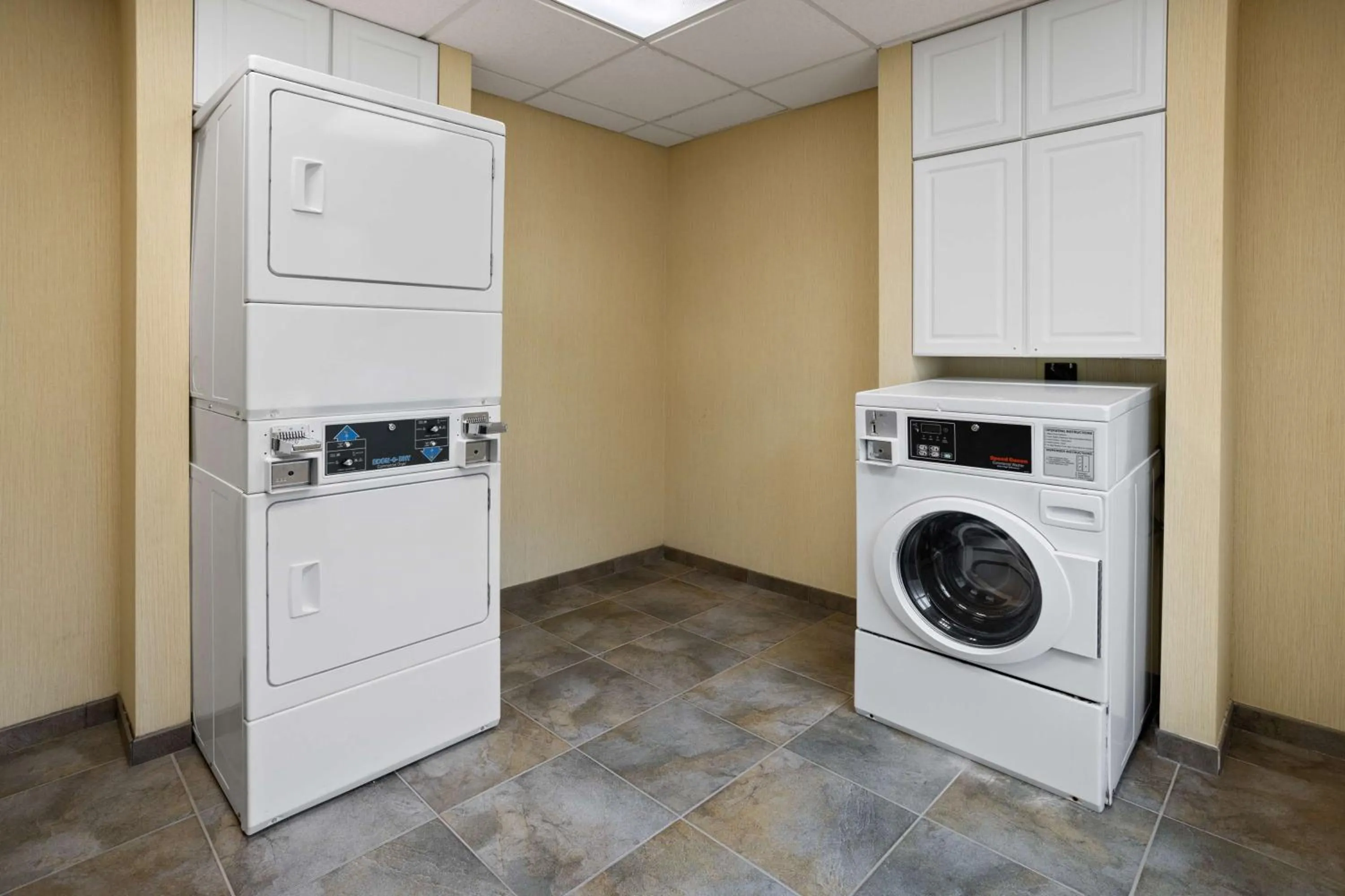 Property building in Hilton Garden Inn Milford