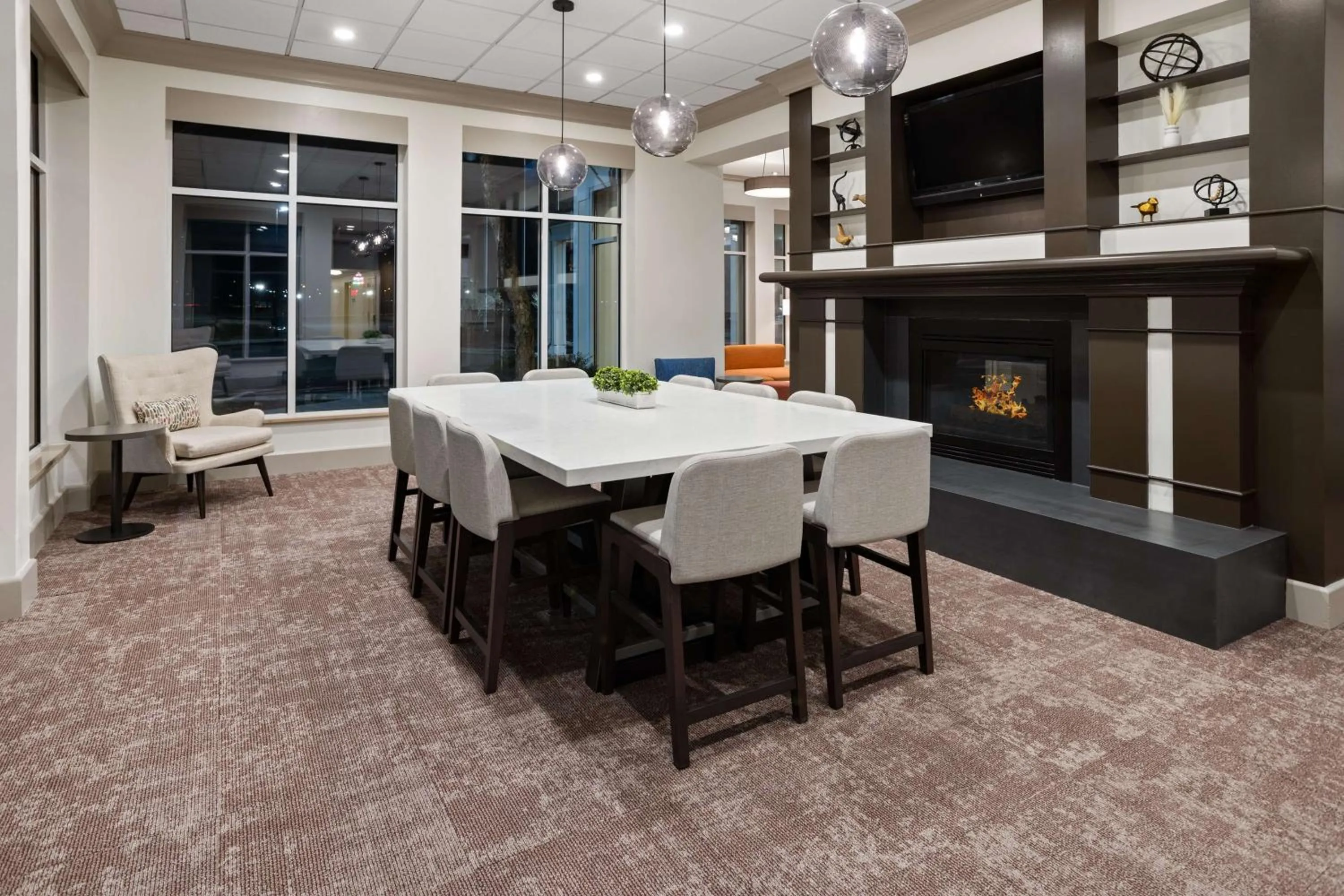 Lobby or reception in Hilton Garden Inn Milford