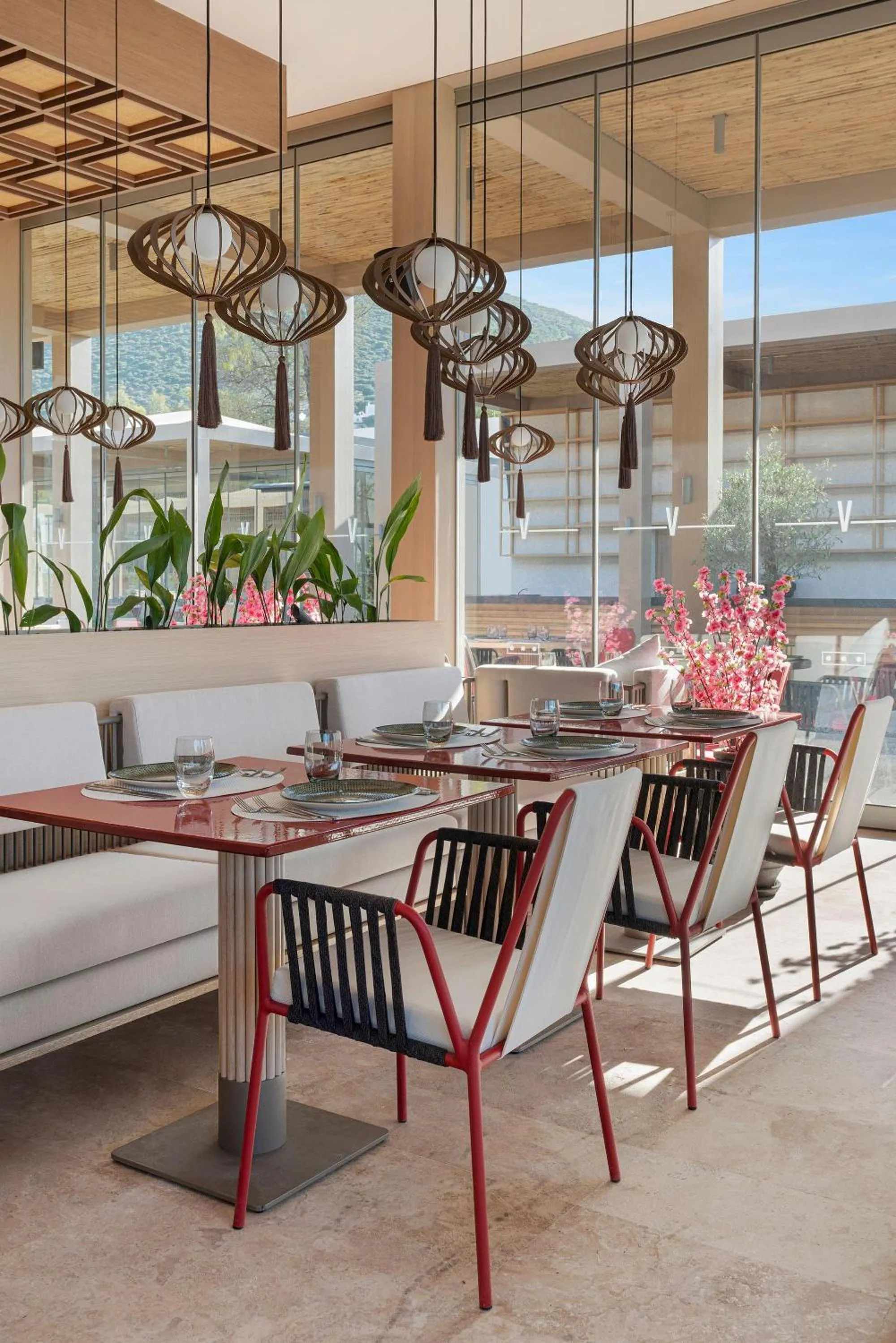 Restaurant/places to eat in Voyage Torba Hotel