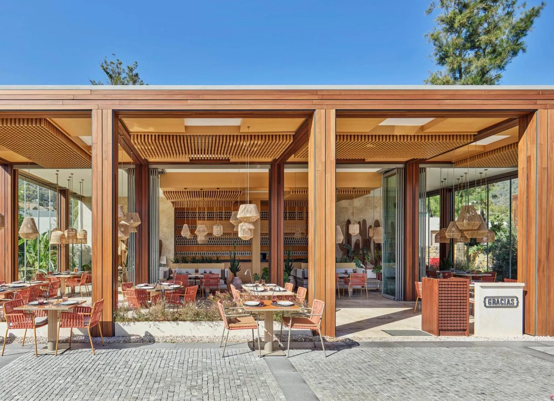 Restaurant/places to eat in Voyage Torba Hotel