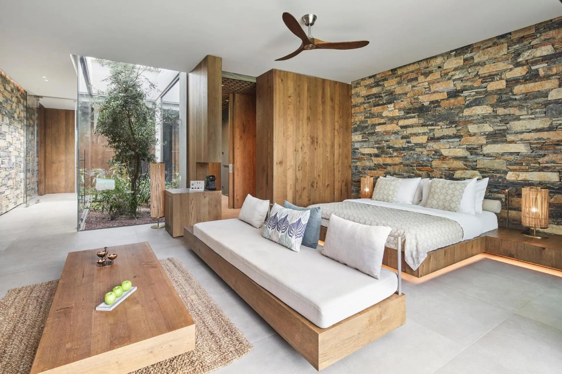 Photo of the whole room, Bed in Voyage Torba Hotel