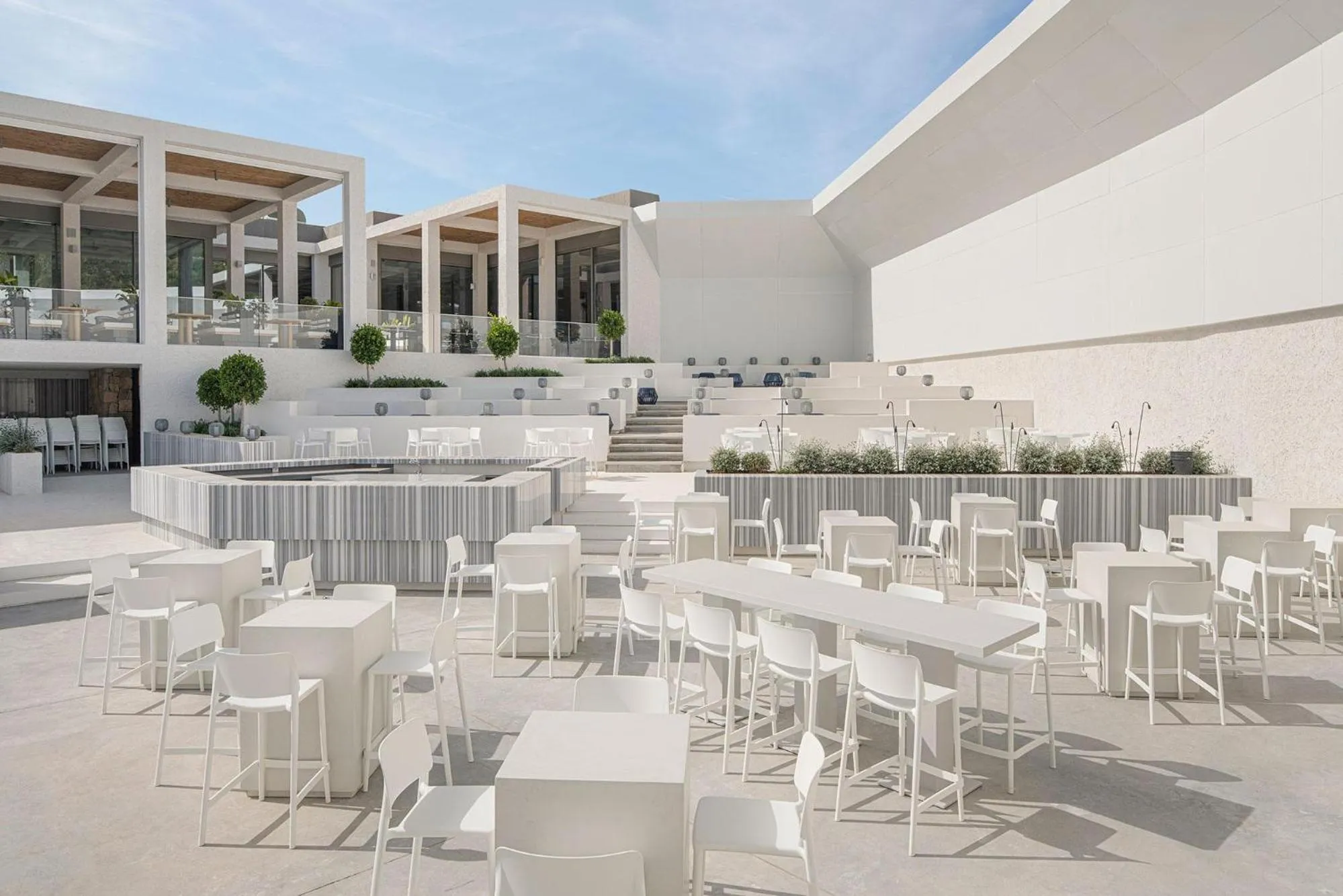 Lounge or bar in Voyage Torba Hotel