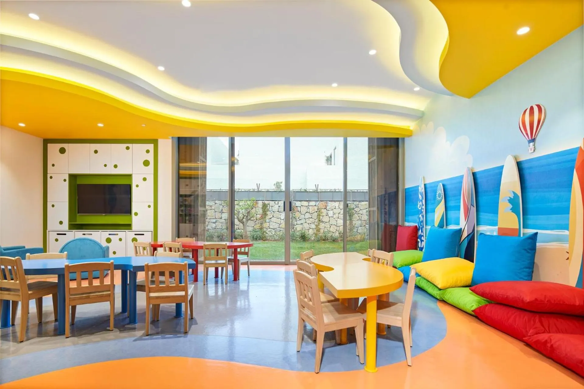 children in Voyage Torba Hotel