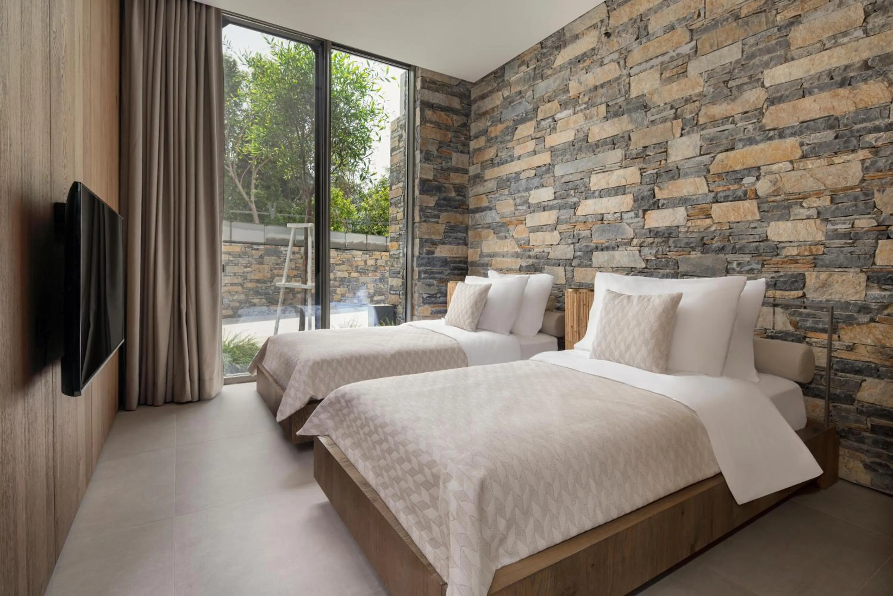 Photo of the whole room, Bed in Voyage Torba Hotel