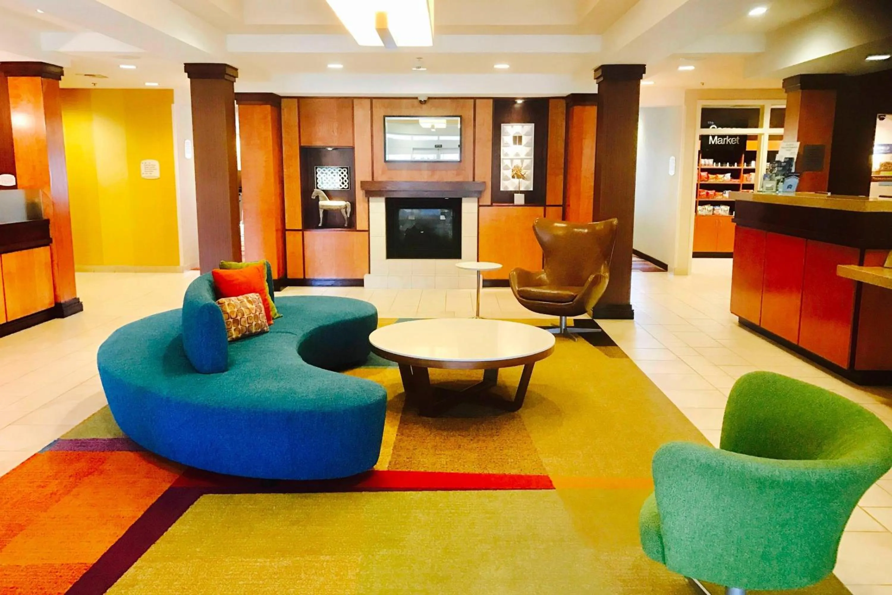 Lobby or reception in Fairfield Inn and Suites Sacramento Airport Natomas