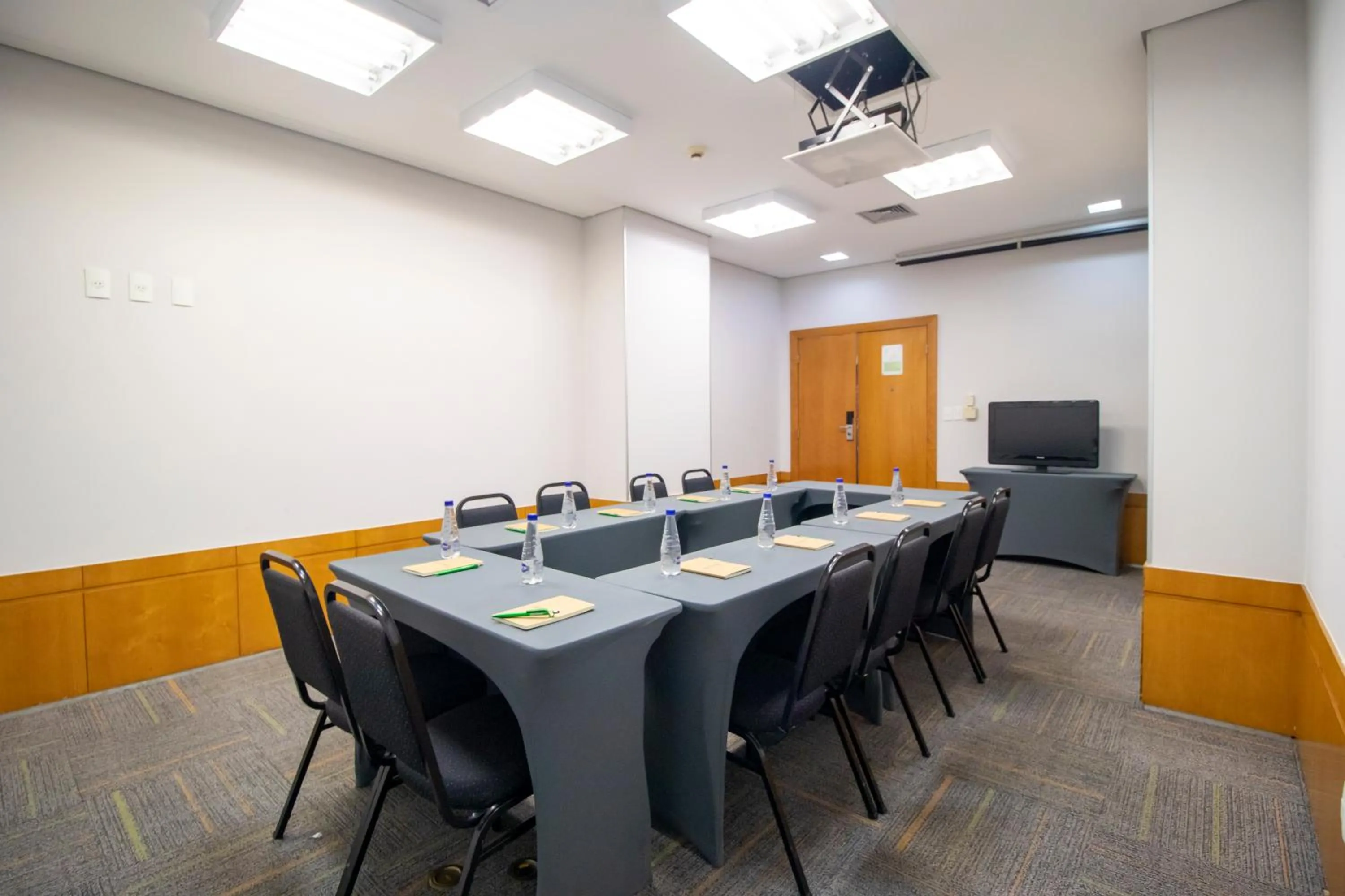 Meeting/conference room in Bourbon Hotel Savassi - Belo Horizonte