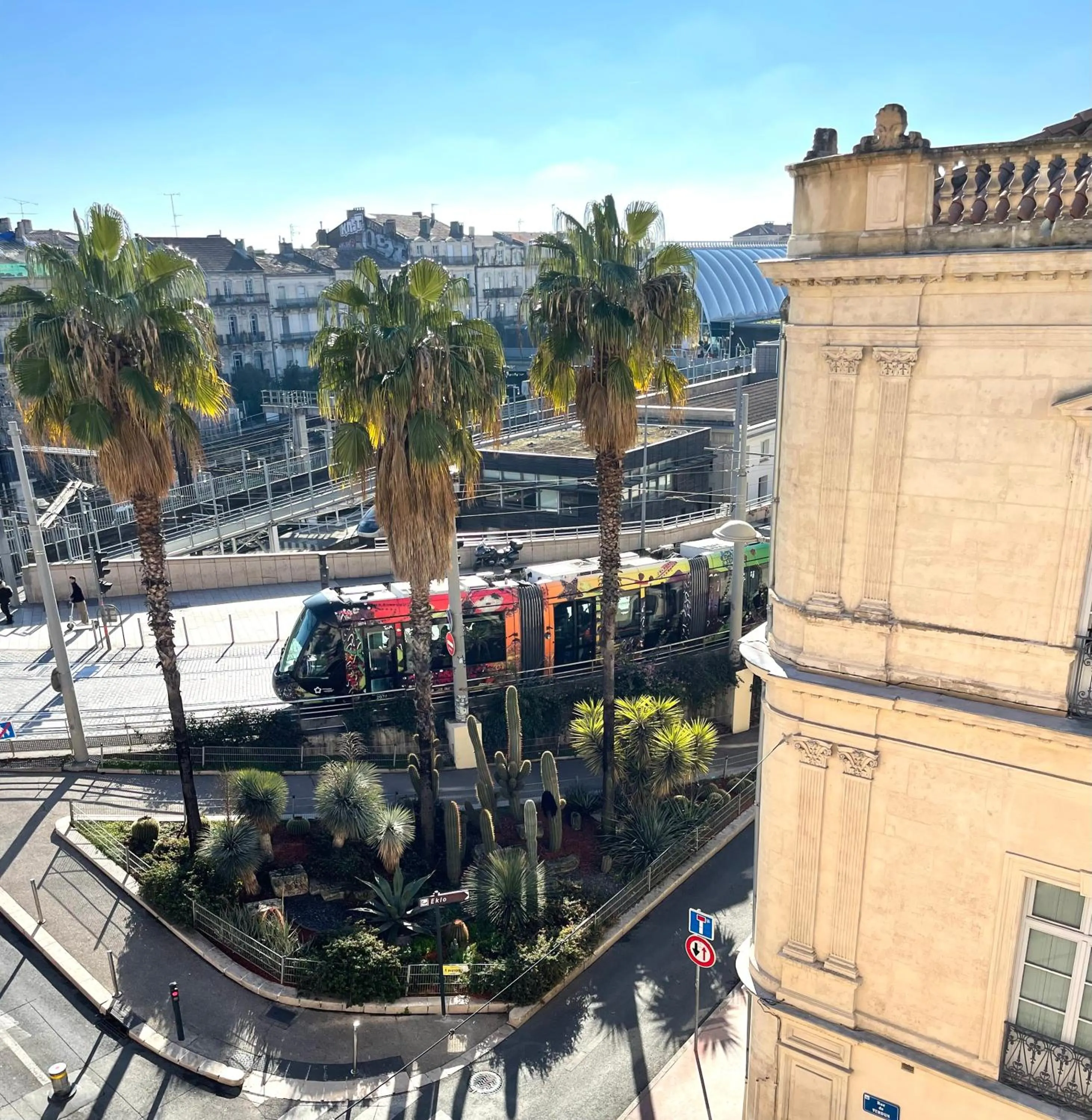 Bird's eye view in Hôtel Colisée-Verdun Centre Gare Saint-Roch