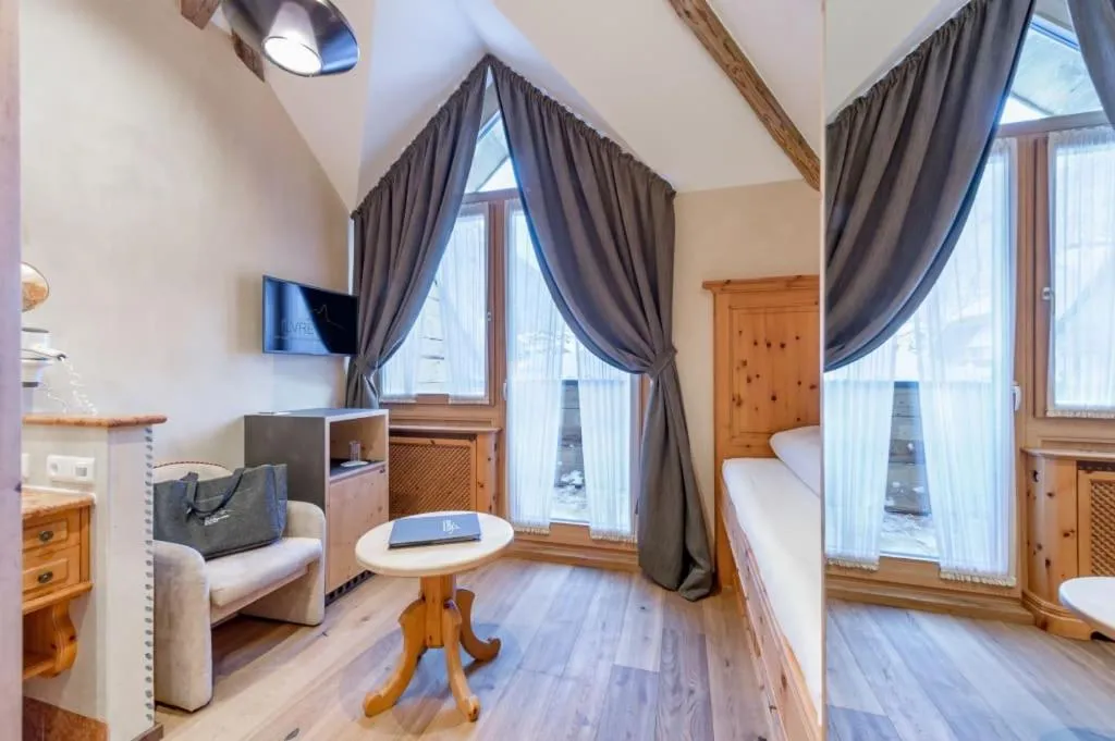 Single Room with Balcony in Sport- und Genusshotel Silvretta