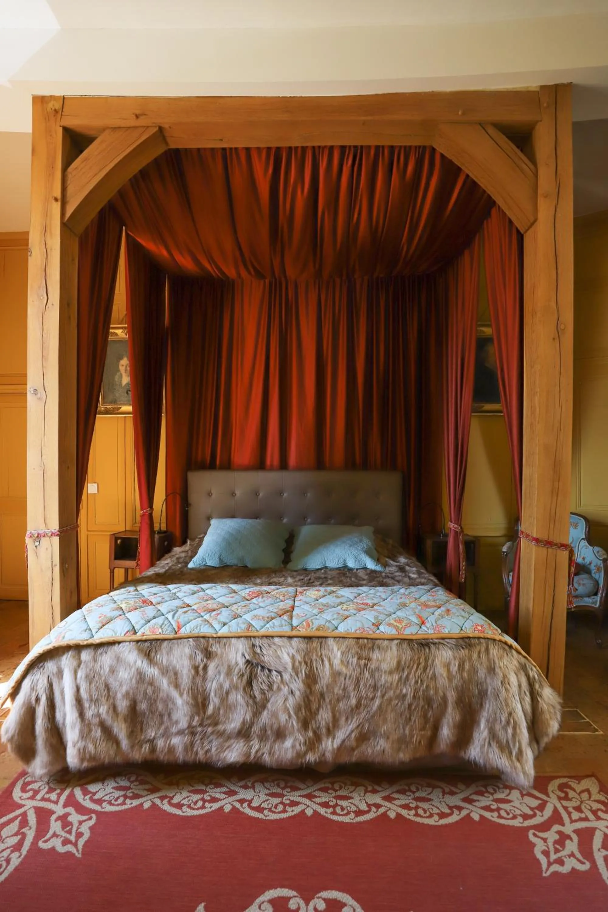 Bedroom, Bed in Chateau du Blanc Buisson