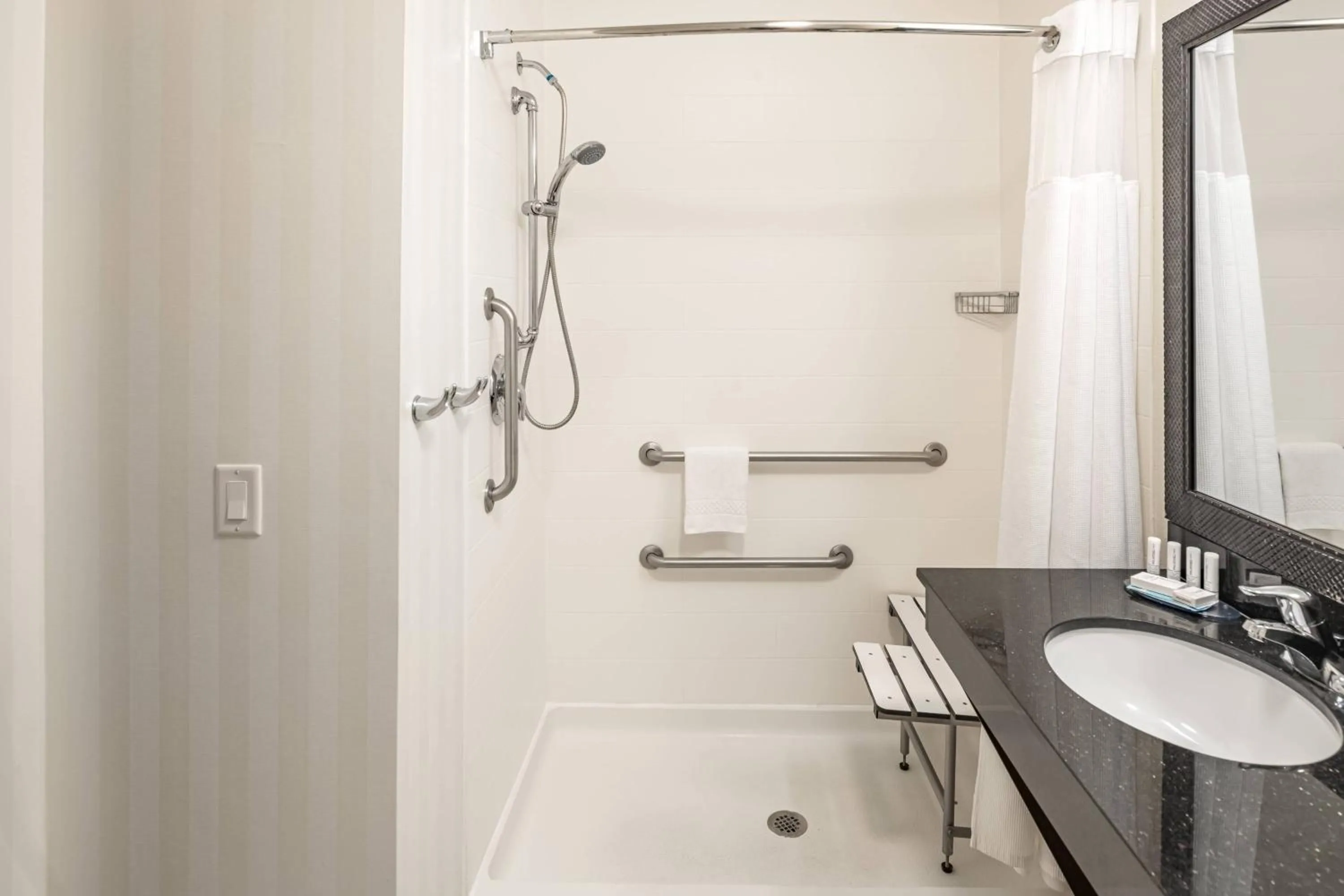 Bathroom in Fairfield Inn & Suites by Marriott New Braunfels