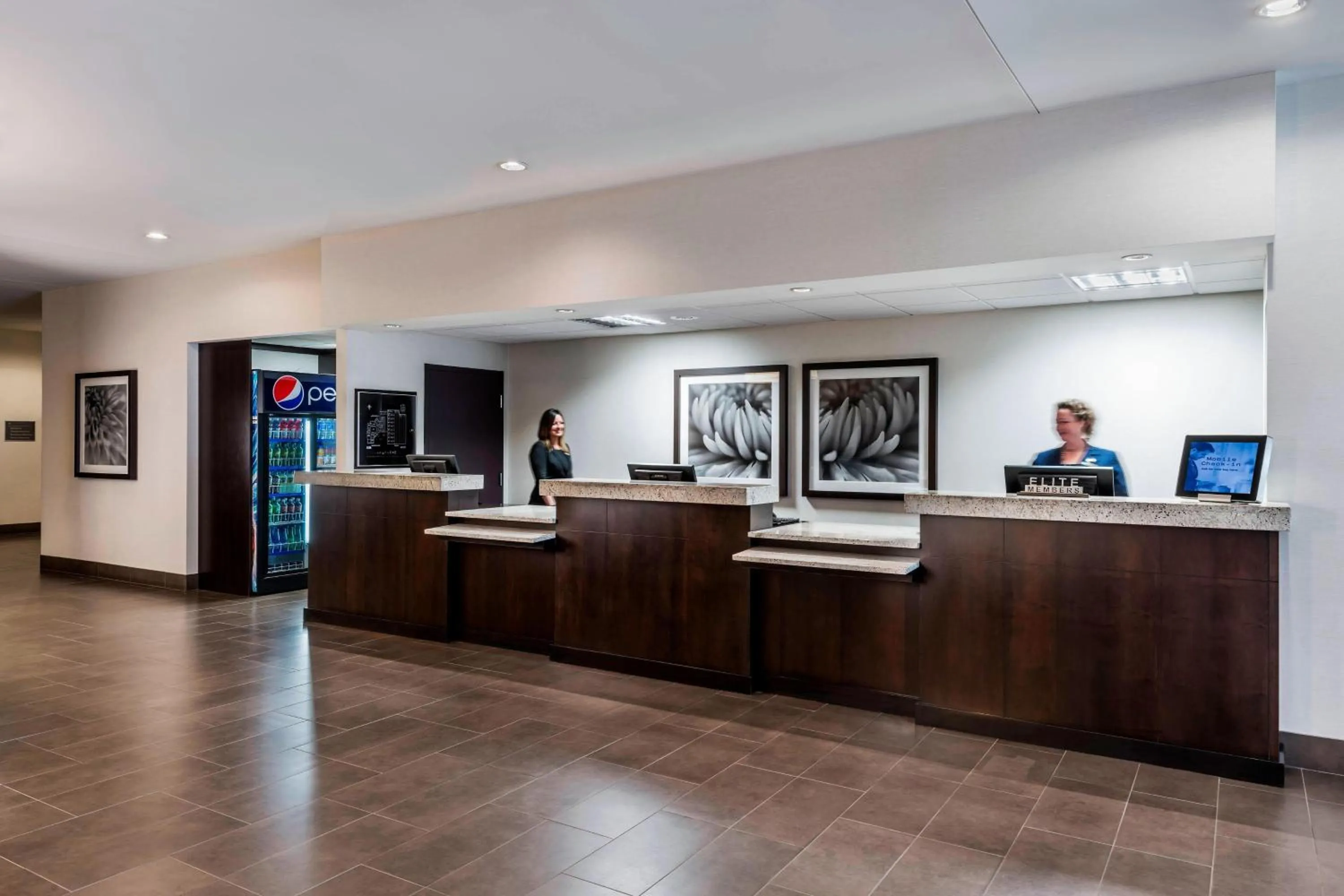 Lobby or reception in Delta Hotels by Marriott Sault Ste. Marie Waterfront
