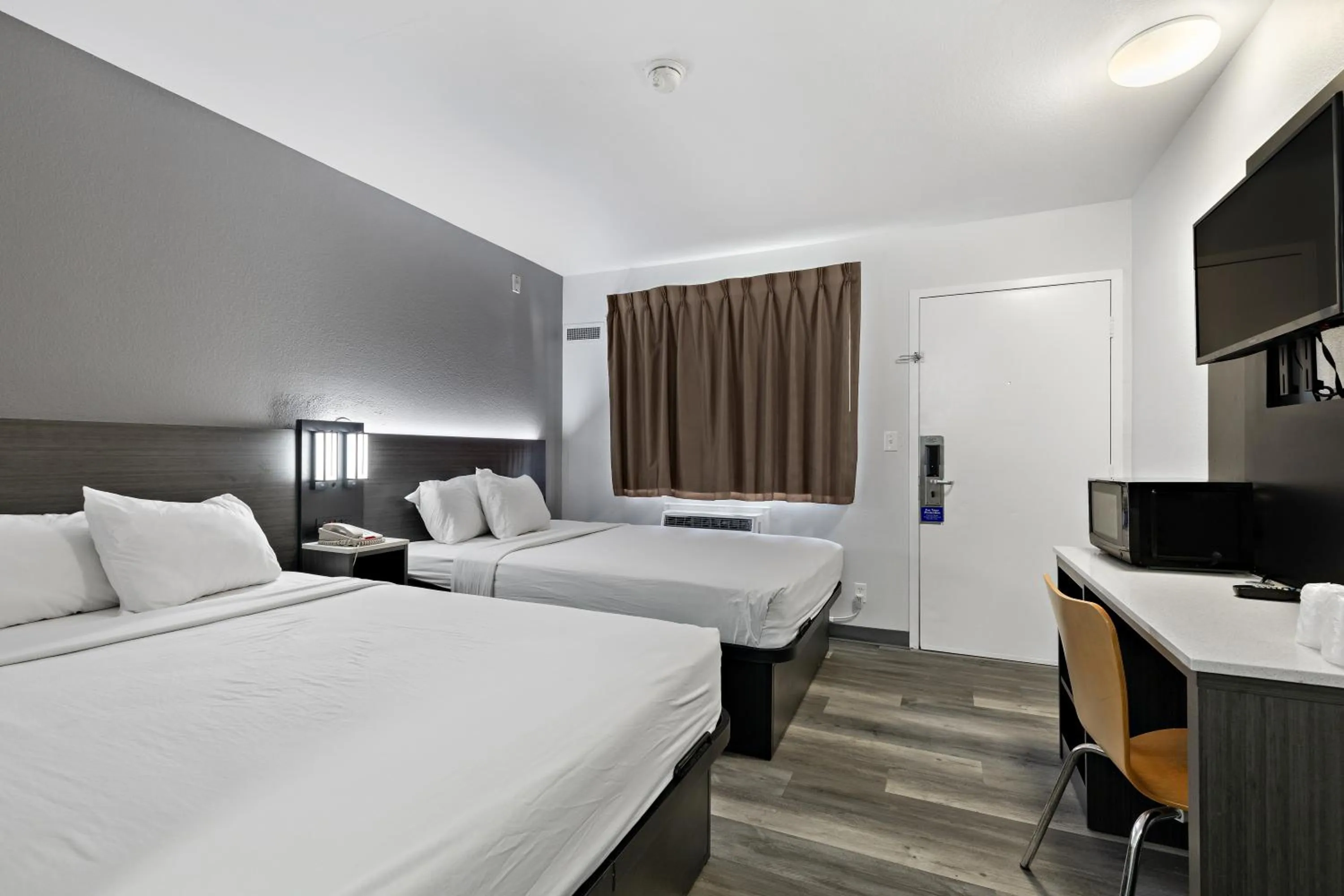 Bed in Motel 6-Oceanside, CA