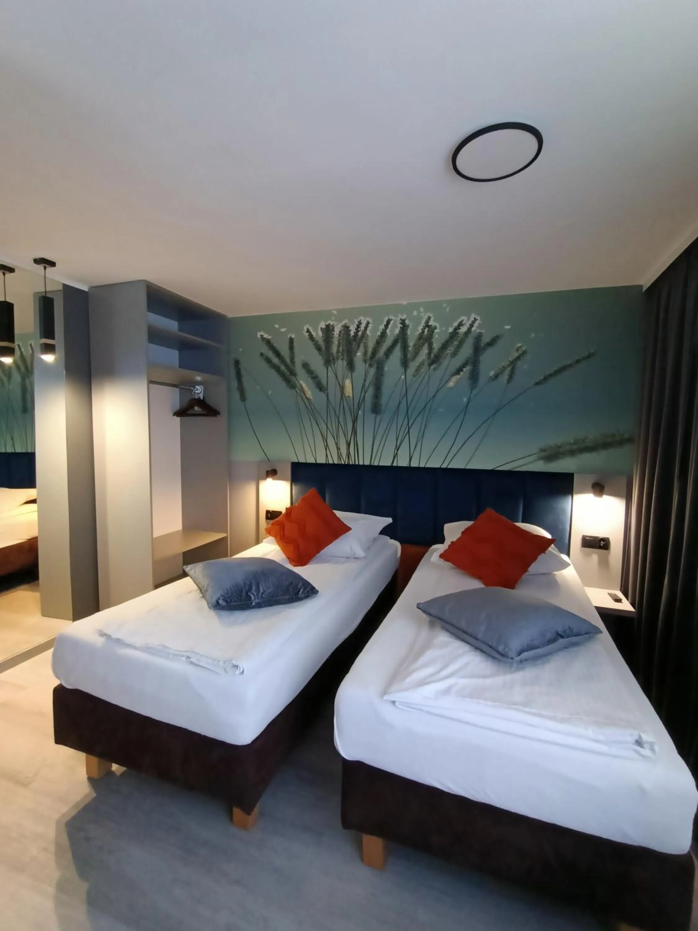 Bed in Hotel Pomorski